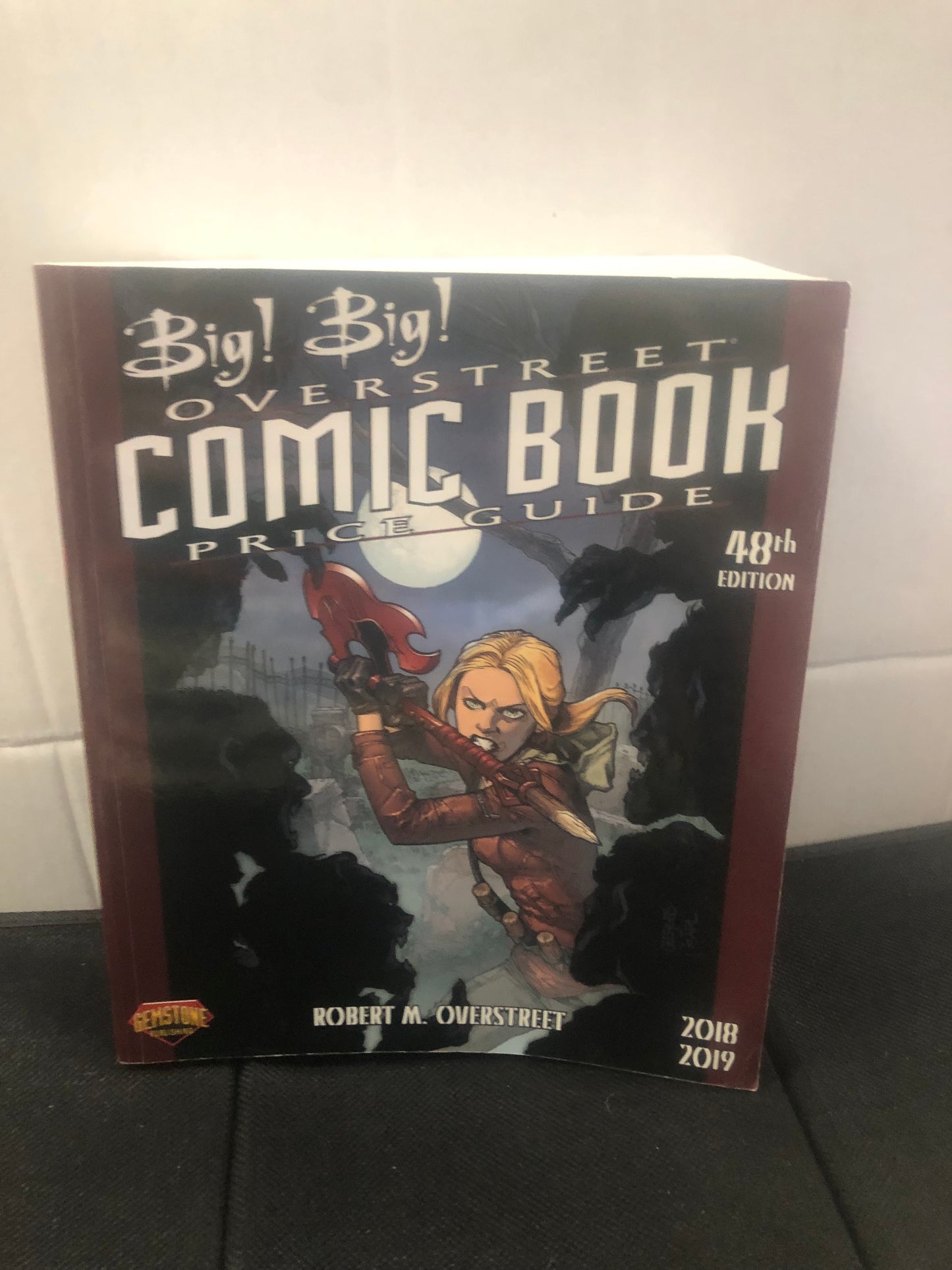 GEMSTONE PUBLISHING 2018-2019 BIG! BIG! OVERSTREET COMIC BOOK PRICE GUIDE 48TH EDITION (2018)