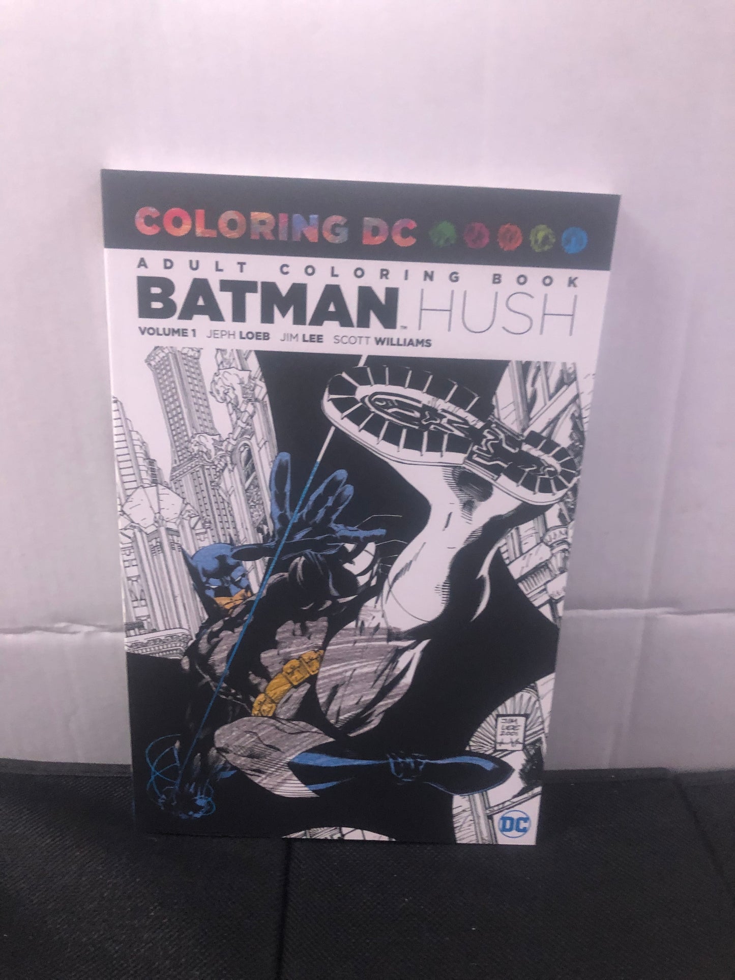 DC COMICS COLORING DC BATMAN HUSH VOLUME ONE FOURTH PRINTING (2017)