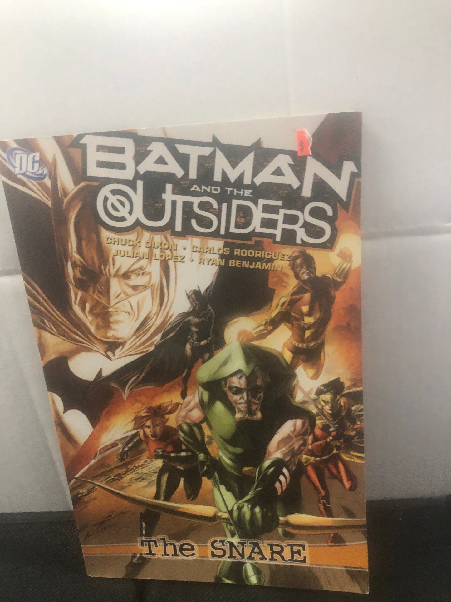 DC COMICS BATMAN AND THE OUTSIDERS  VOLUME TWO THE SNARE (2009)