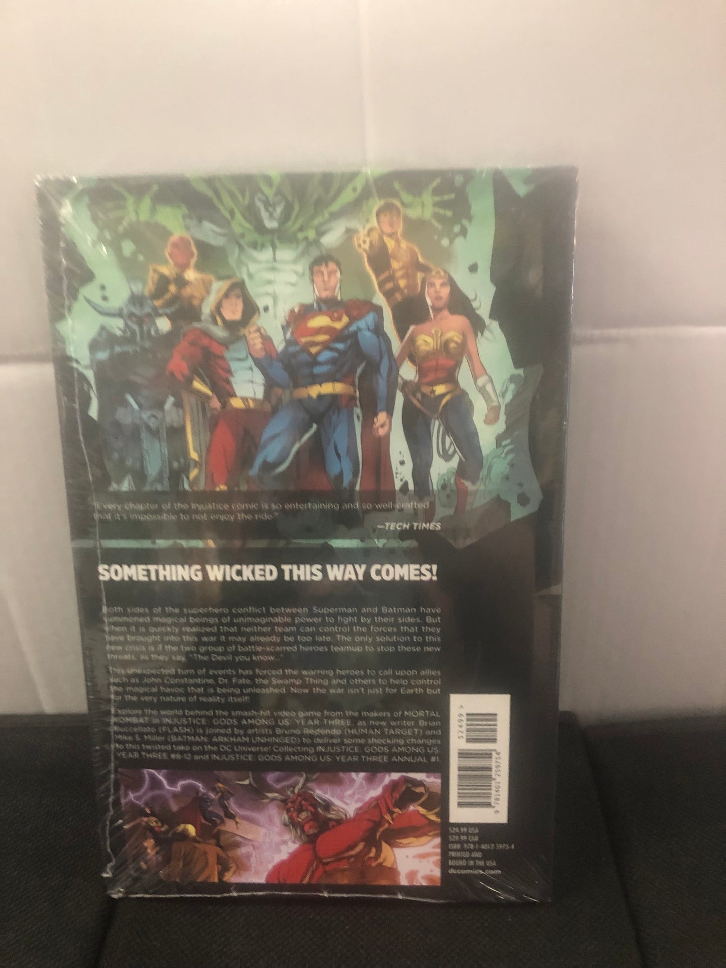 DC COMICS INJUSTICE GODS AMONG US YEAR THREE VOLUME TWO (2016)