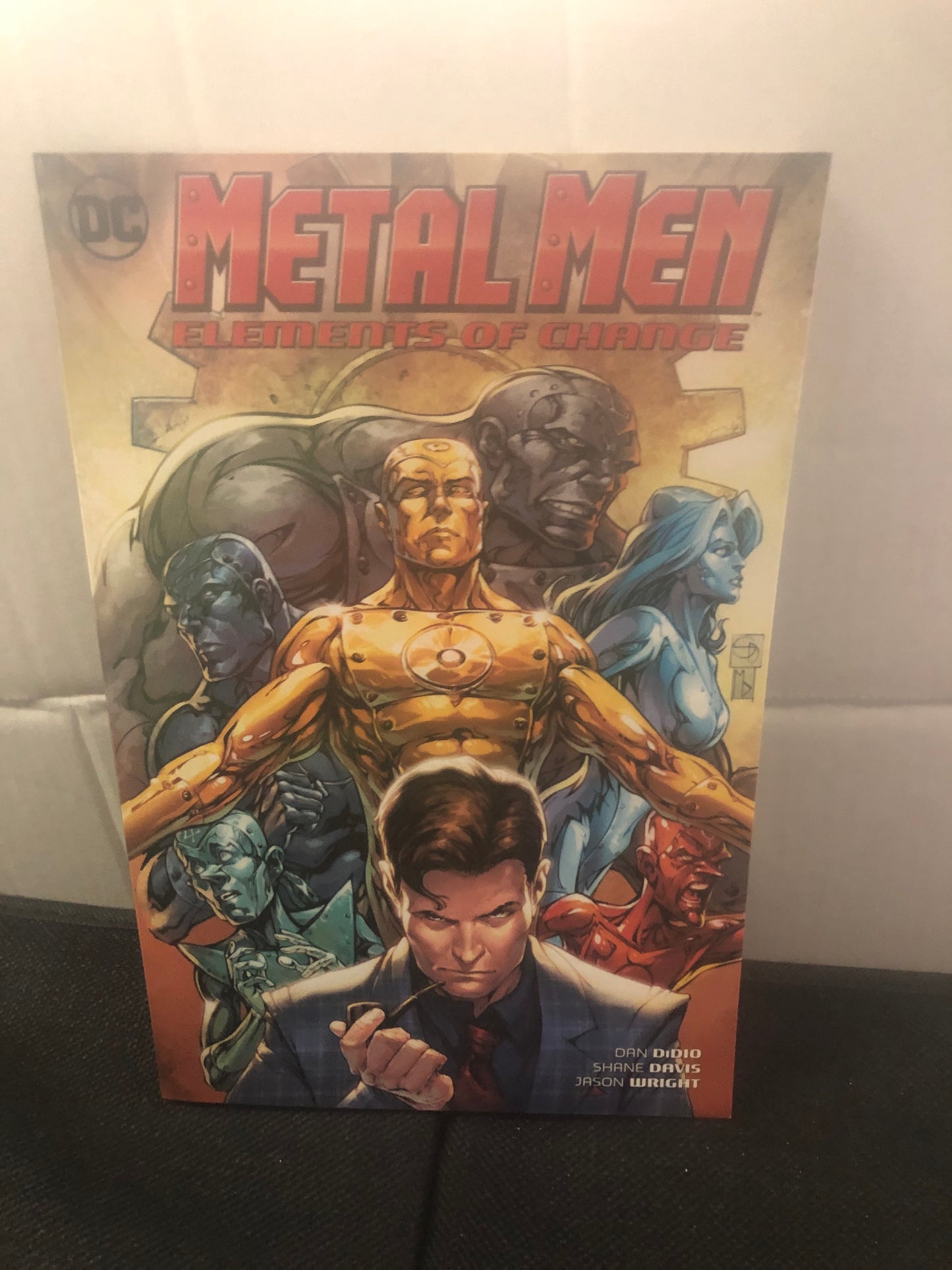 DC COMICS METAL MEN ELEMENTS OF CHANGE (2021)