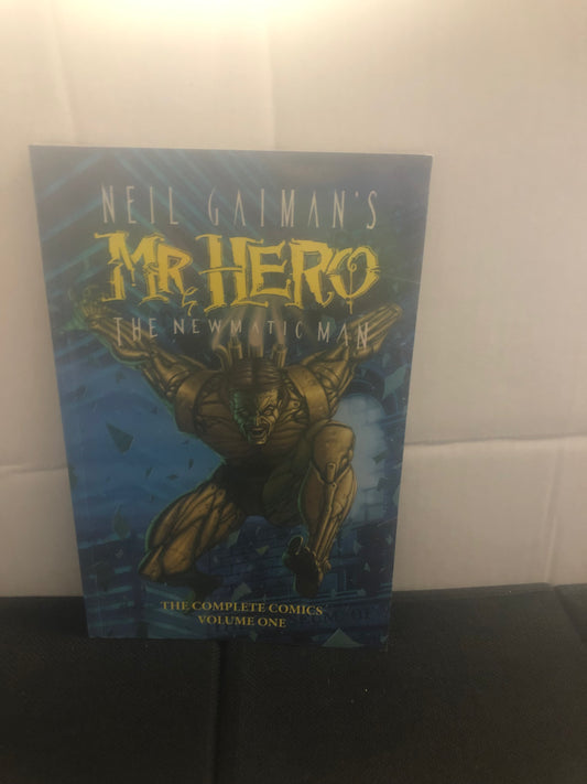 SUPER GENIUS MR HERO THE NEWMATIC MAN VOLUME ONE (1995)