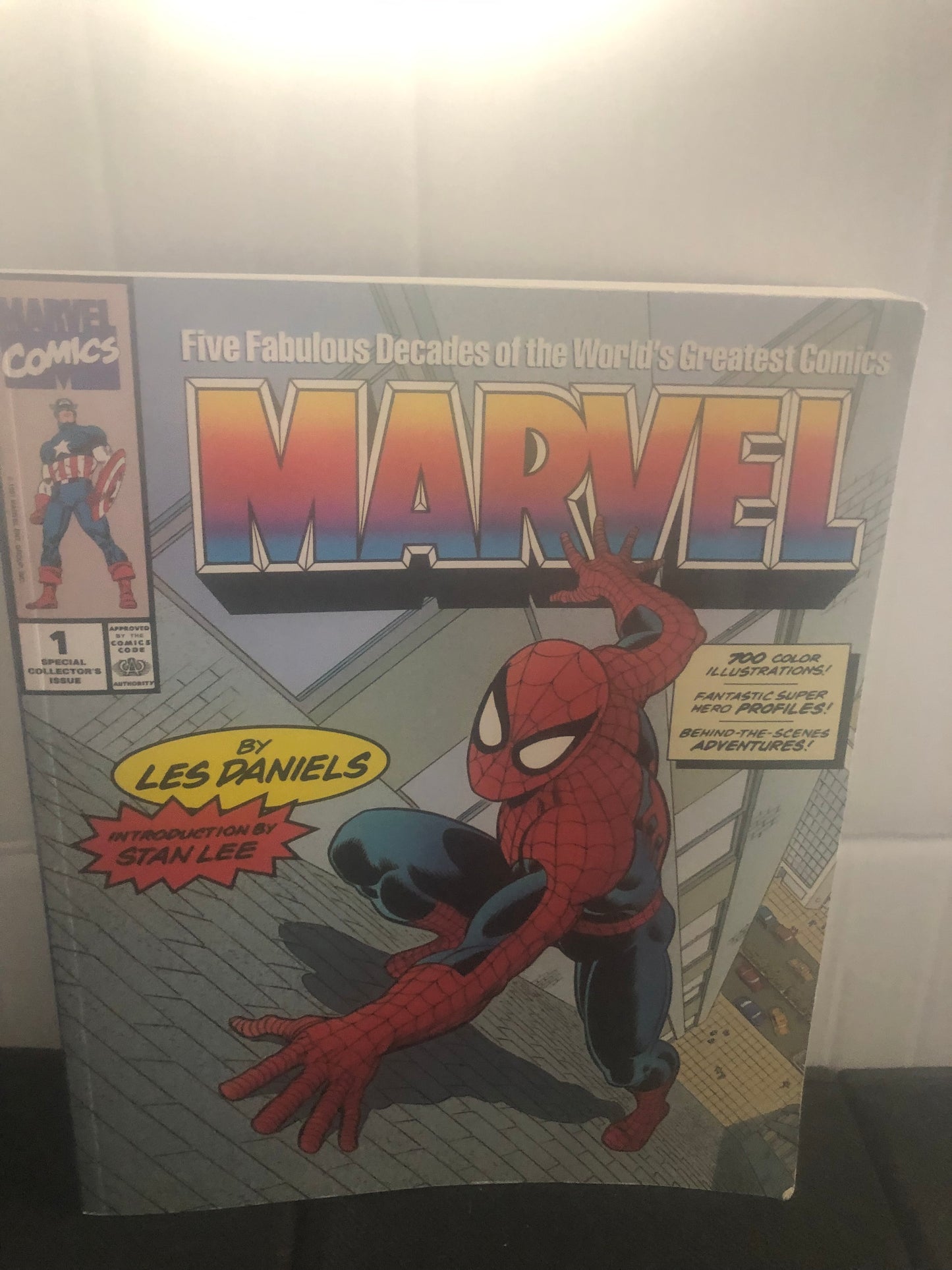 MARVEL COMICS MARVEL FIVE FABULOUS DECADES OF THE WORLD’S GREATEST COMICS (1991)