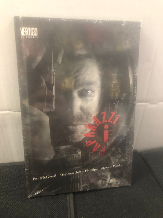 VERTIGO COMICS I, PAPARAZZI (2001)