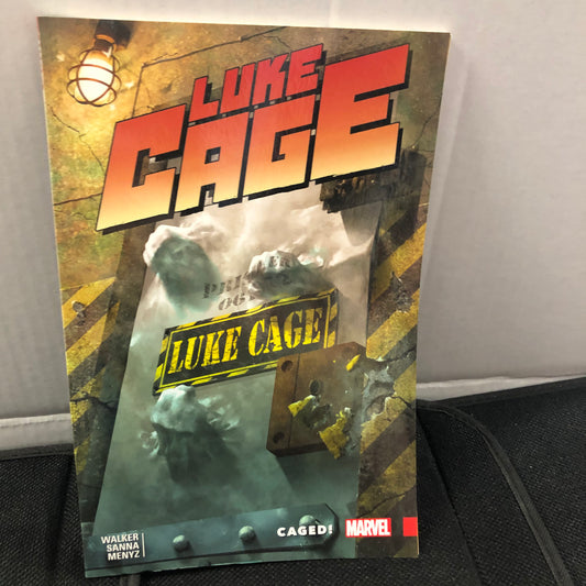 MARVEL COMICS LUKE CAGE CAGED (2018)