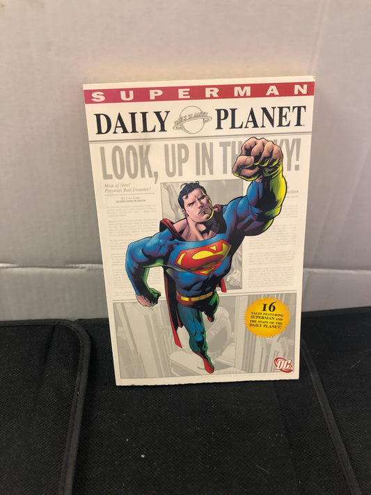 DC COMICS SUPERMAN DAILY PLANET (2006)