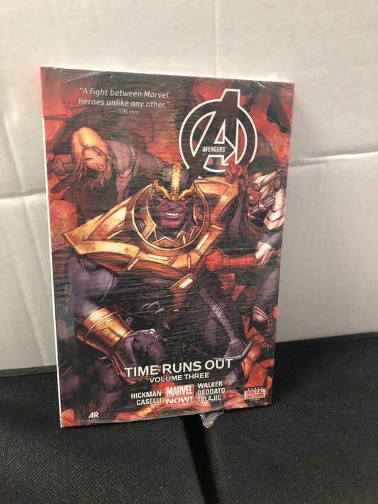 MARVEL COMICS AVENGERS TIME RUNS OUT (2015)