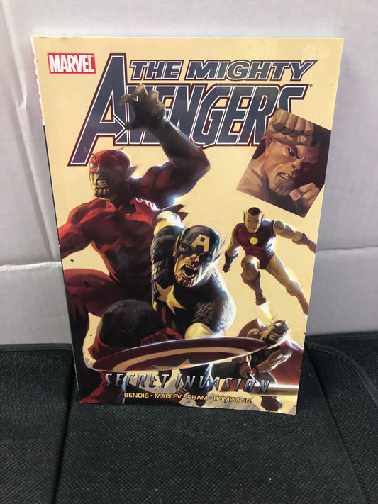MARVEL COMICS MIGHTY AVENGERS SECRET INVASION (2009)