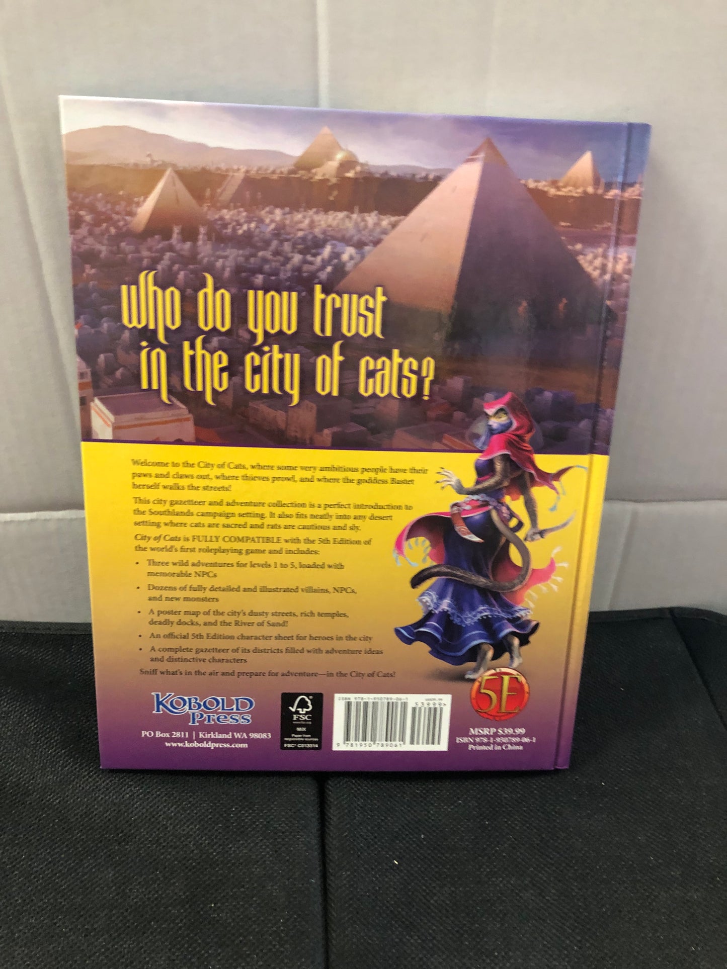 KOBOLD PRESS CITY OF CATS CITYBOOK AND ADVENTURE (2021) HARDCOVER BOOK