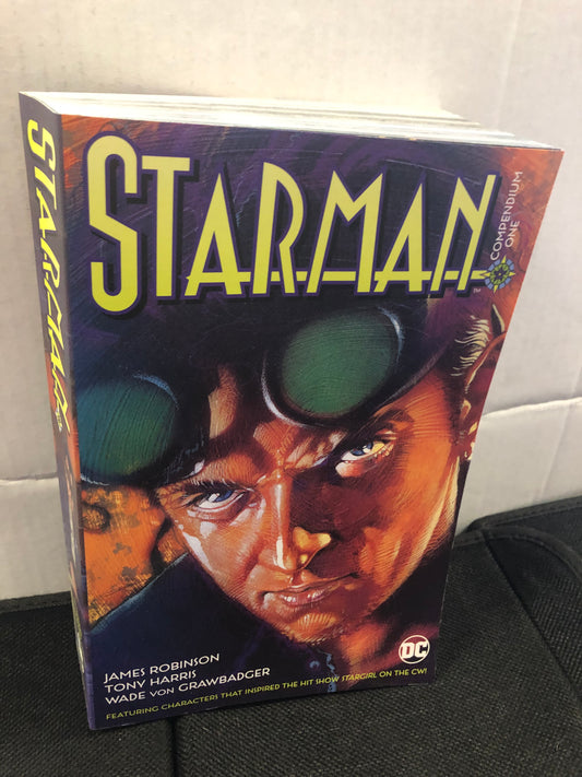 DC COMICS STARMAN COMPENDIUM ONE SECOND PRINTING (2022)