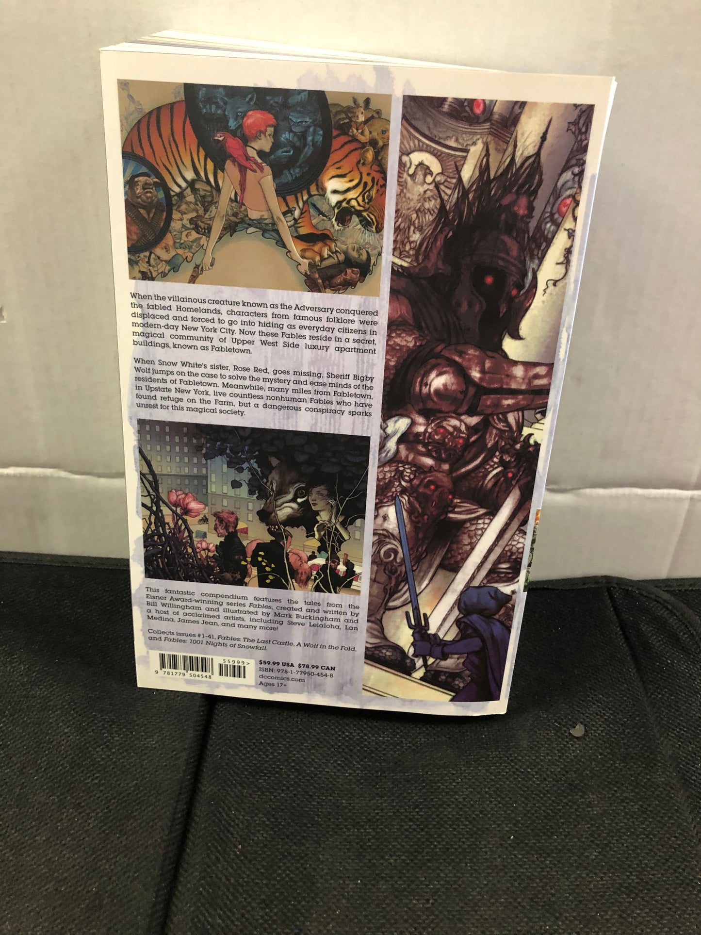 DC COMICS FABLES COMPENDIUM ONE THIRD PRINTING (2022)