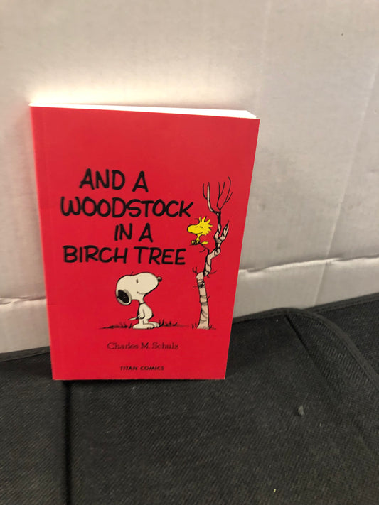 TITAN COMICS AND A WOODSTOCK IN A BIRCH TREE FOURTEENTH PRINTING (2022)