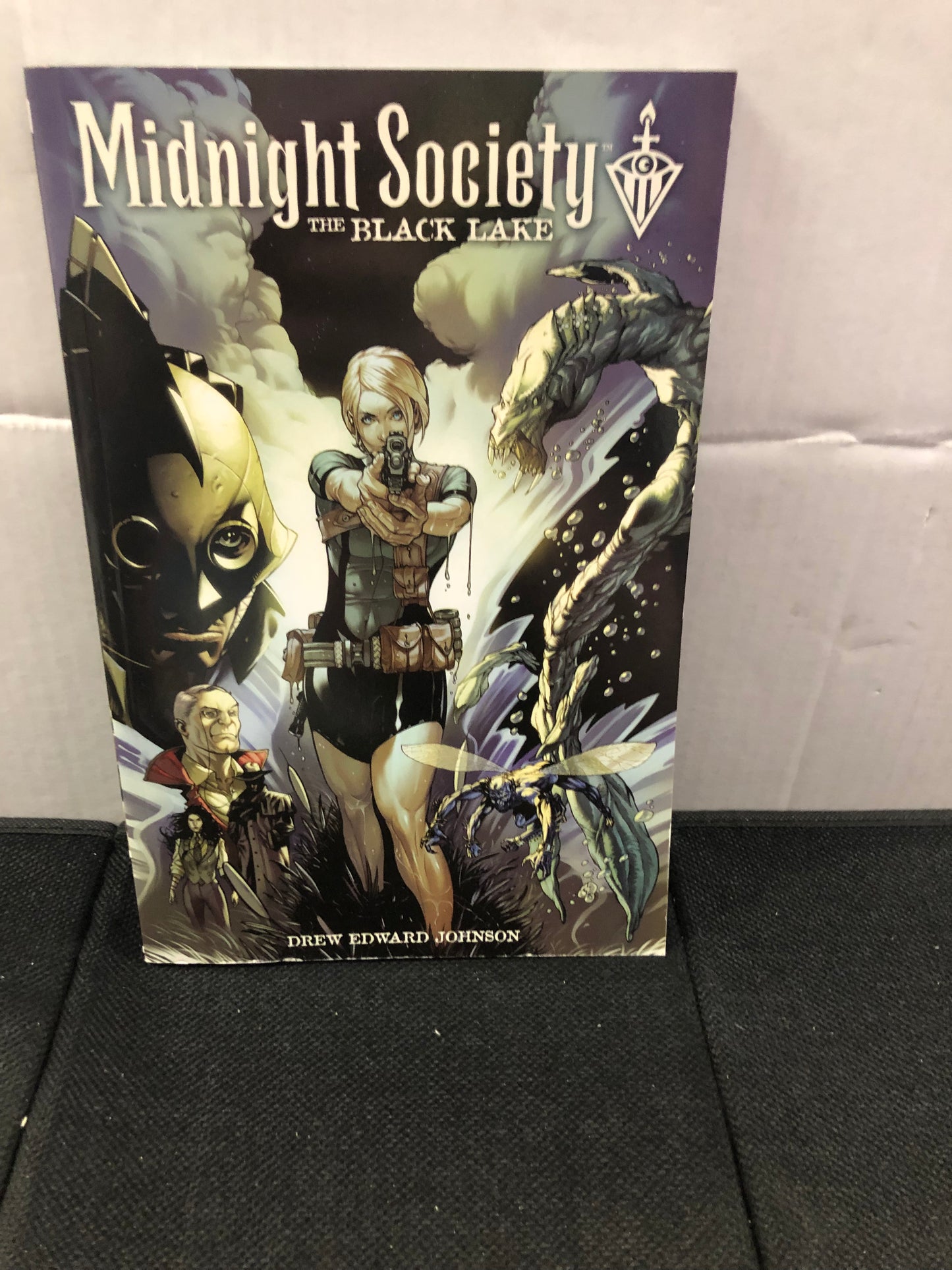 DARK HORSE COMICS MIDNIGHT SOCIETY THE BLACK LAKE (2016)