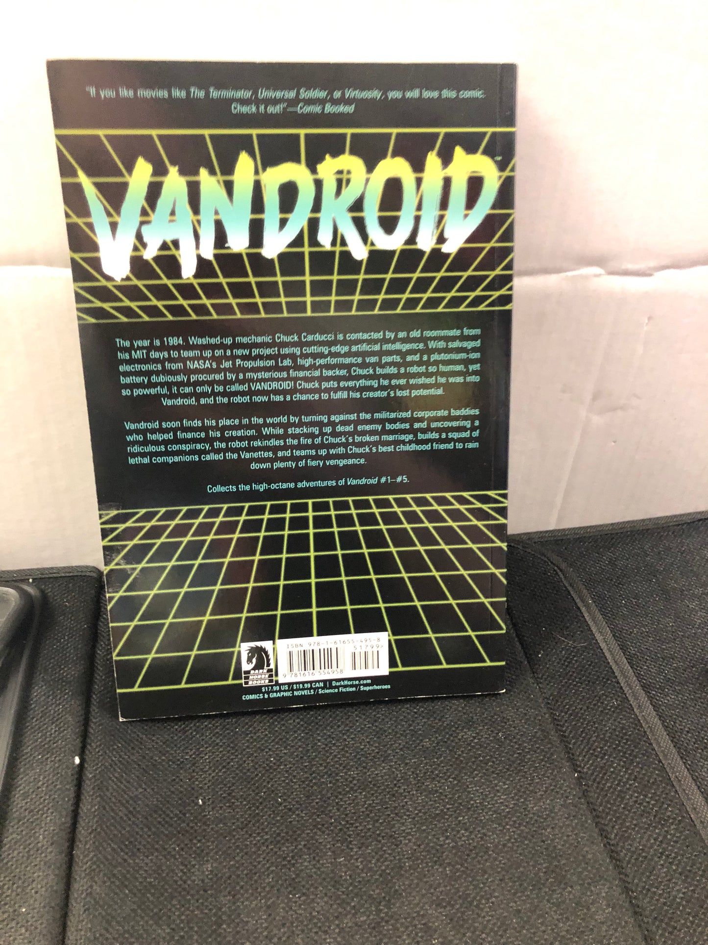 DARK HORSE COMICS VANDROID (2014)