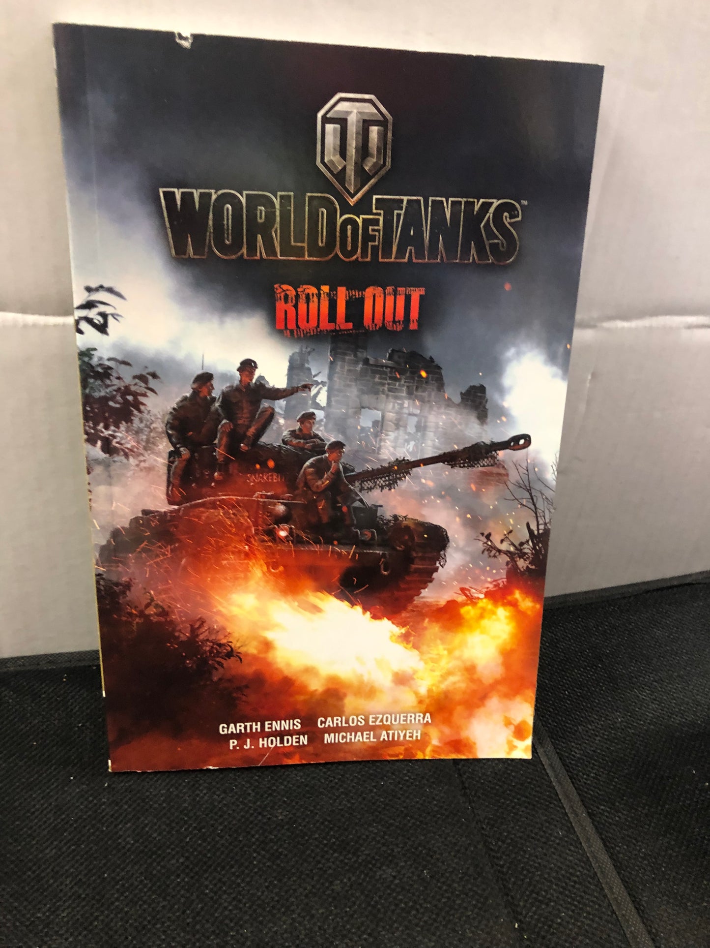 DARK HORSE COMICS WORLD OF TANKS ROLL OUT (2017)