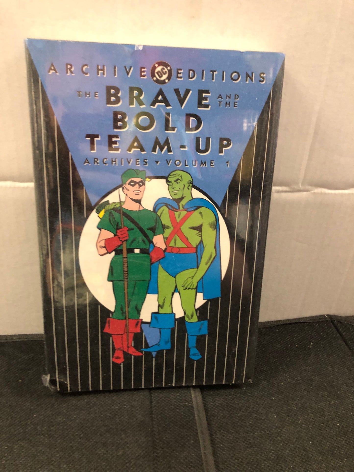 DC COMICS DC ARCHIVE EDITION THE BRAVE AND THE BOLD TEAM UP VOLUME ONE (2005)