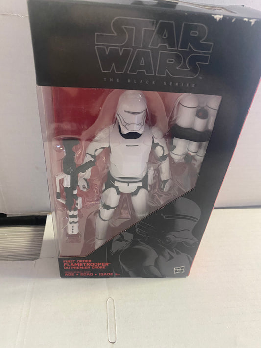 HASBRO STAR WARS THE BLACK SERIES FIRST ORDER FLAMETROOPER (2015)