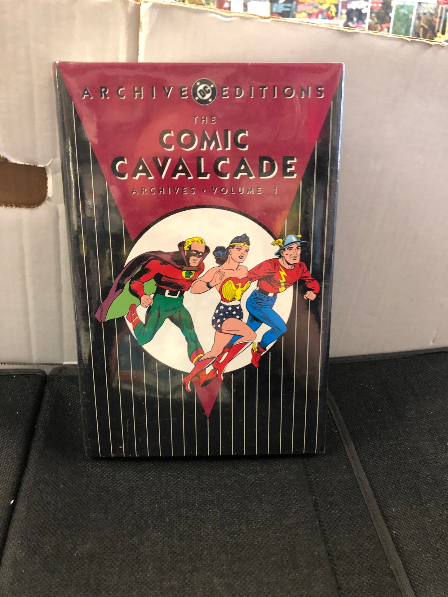 DC COMICS DC ARCHIVE EDITION THE COMIC CAVALCADE VOLUME ONE (2005)