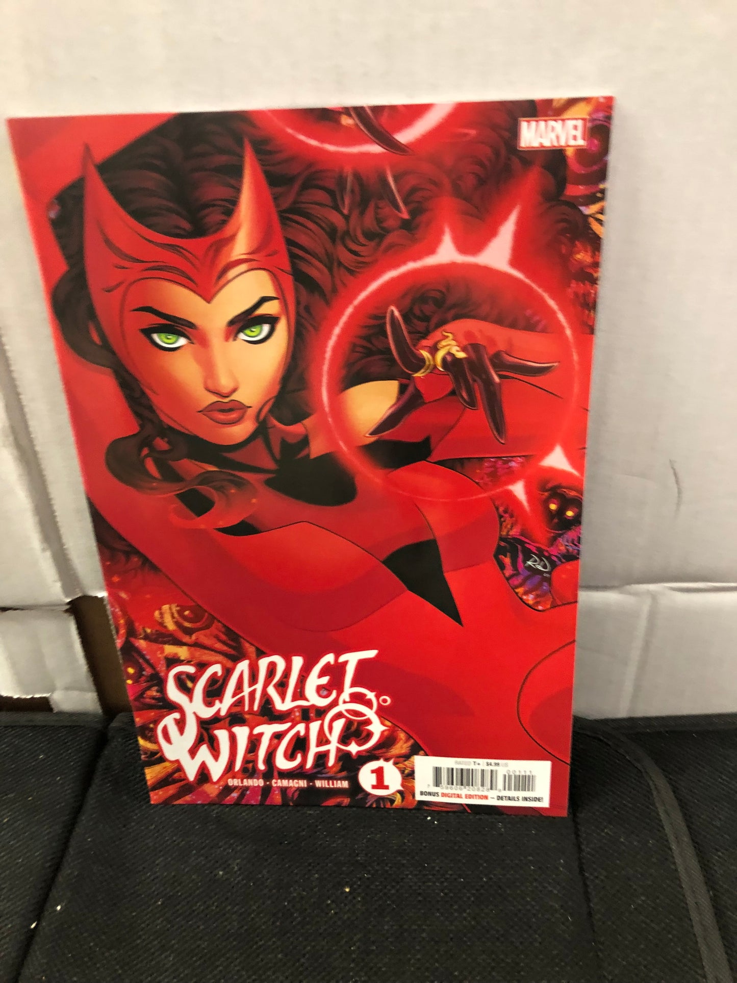 MARVEL COMICS SCARLET WITCH 1