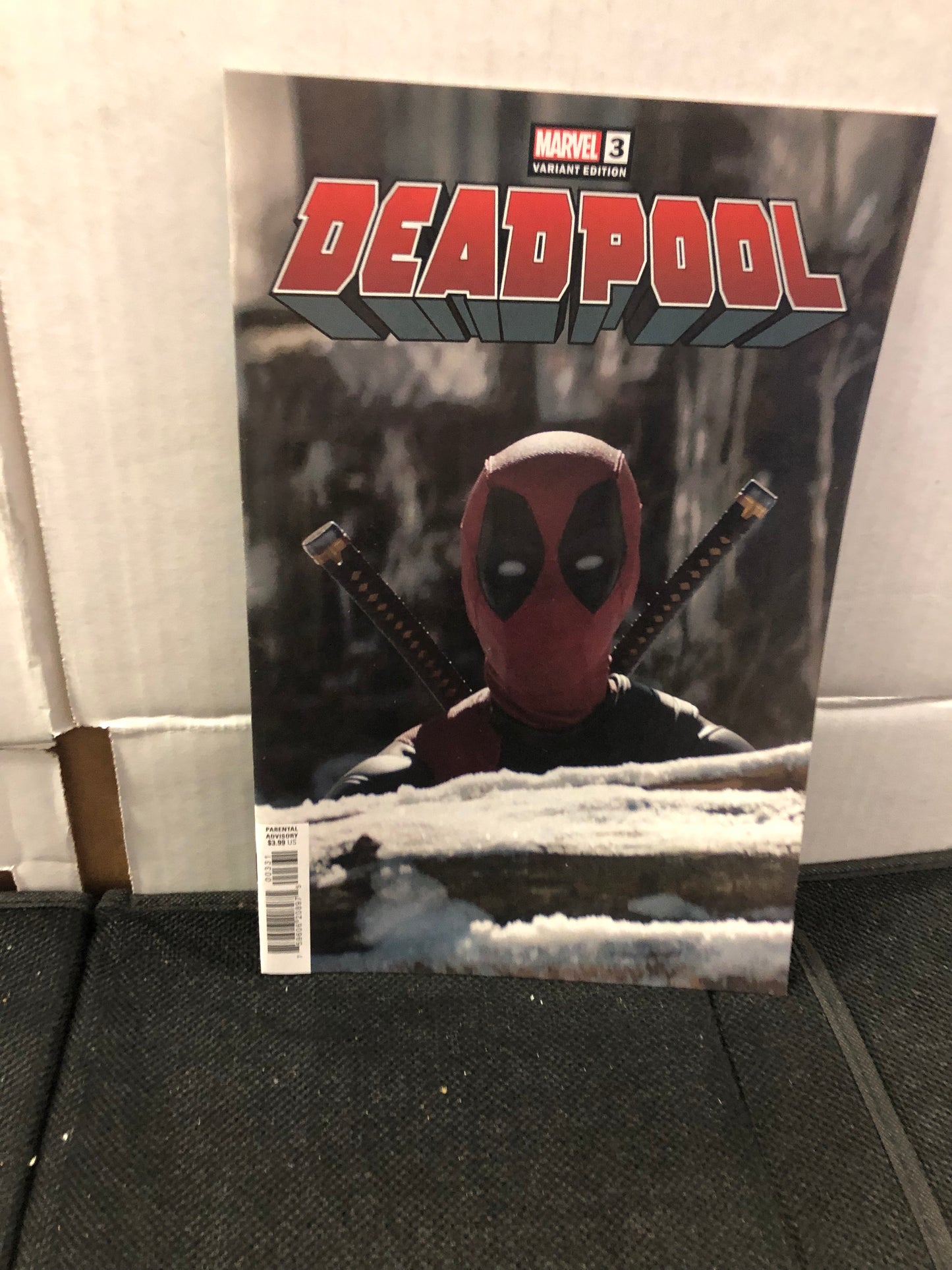 MARVEL COMICS DEADPOOL 3 VARIANT