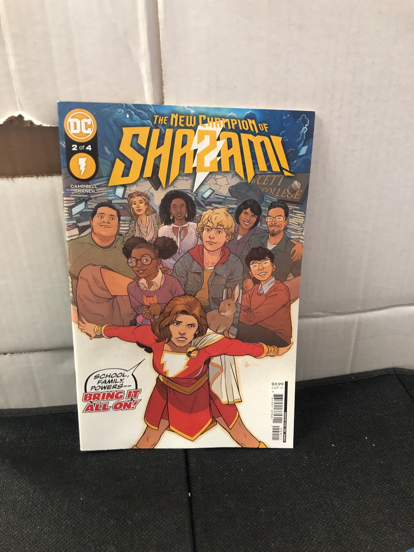 DC COMICS THE NEW CHAMPION OF SHAZAM 2