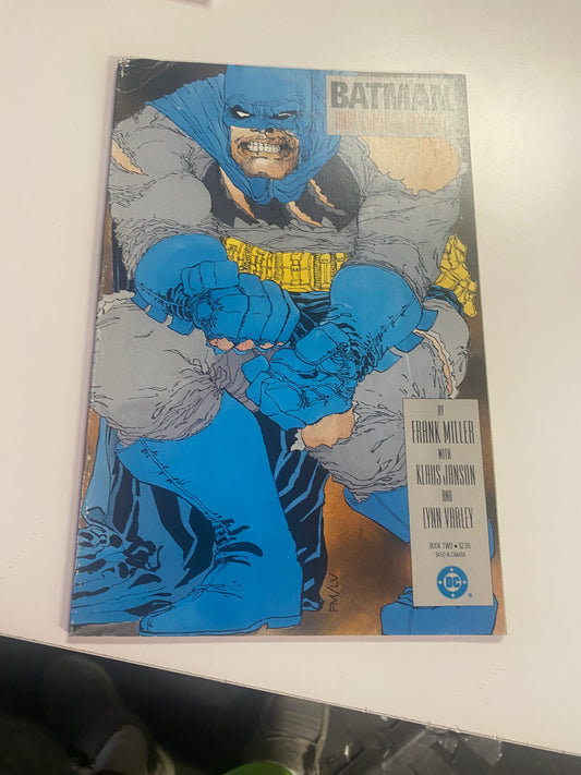 DC COMICS BATMAN THE DARK KNIGHT RETURNS BOOK TWO (1986)