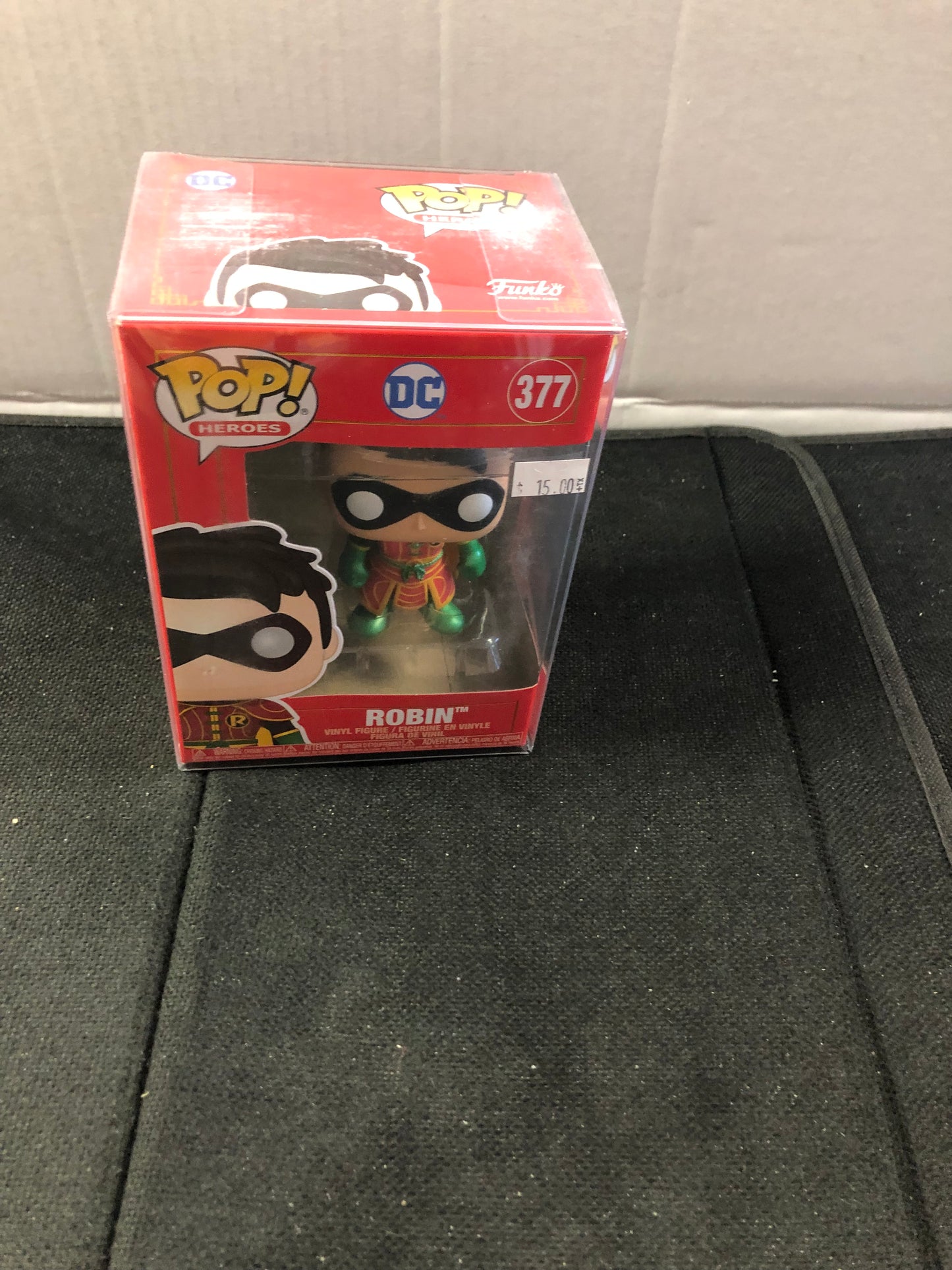 FUNKO POP DC POP HEROES #377 ROBIN GOOD CONDITION