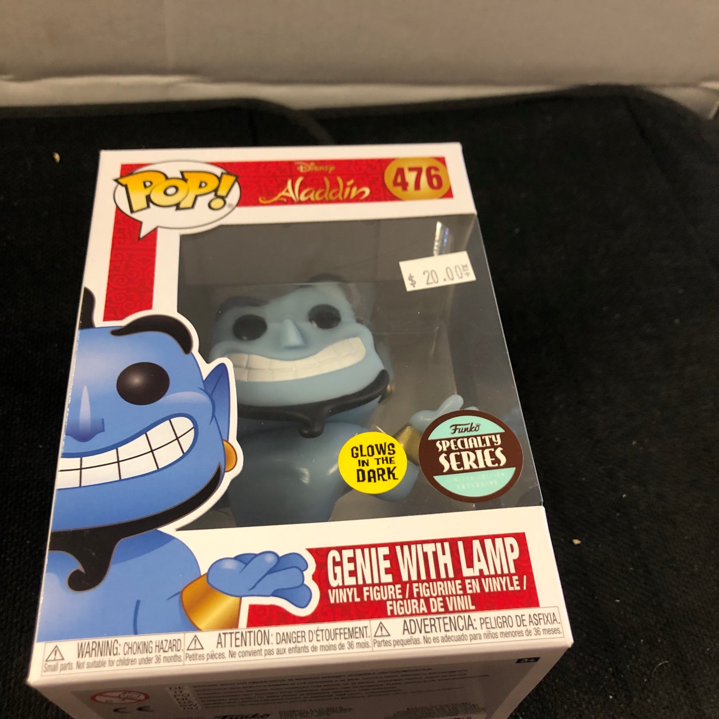 FUNKO POP  POP # 476 DISNEY ALADDIN GENIE WITH LAMP GLOW IN THE DARK SPECIALTY SERIES EXCLUSIVE GOOD CONDITION