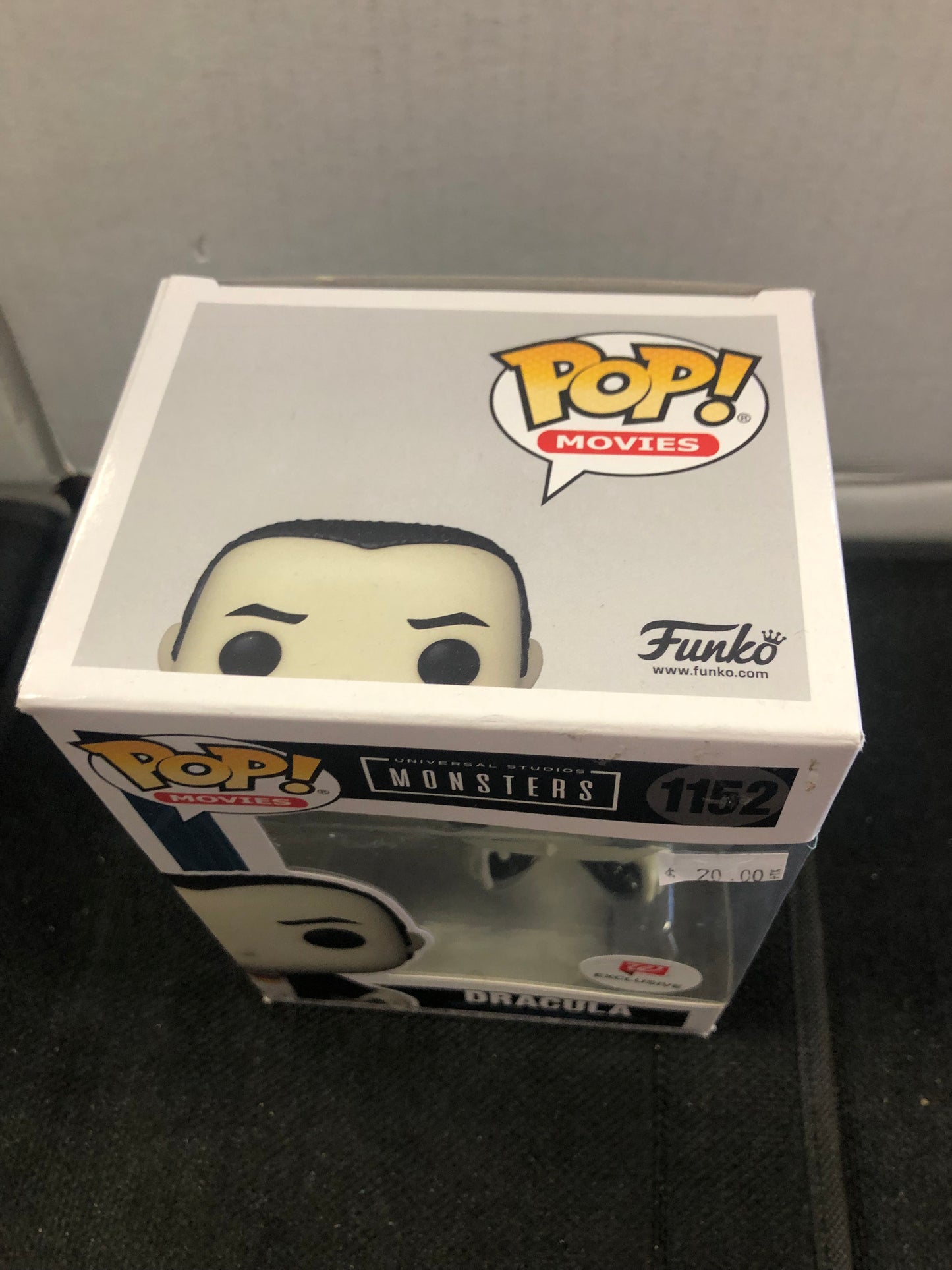 FUNKO POP POP MOVIES UNIVERSAL STUDIOS MONSTERS # 1152 DRACULA WALGREENS EXCLUSIVE GOOD CONDITION