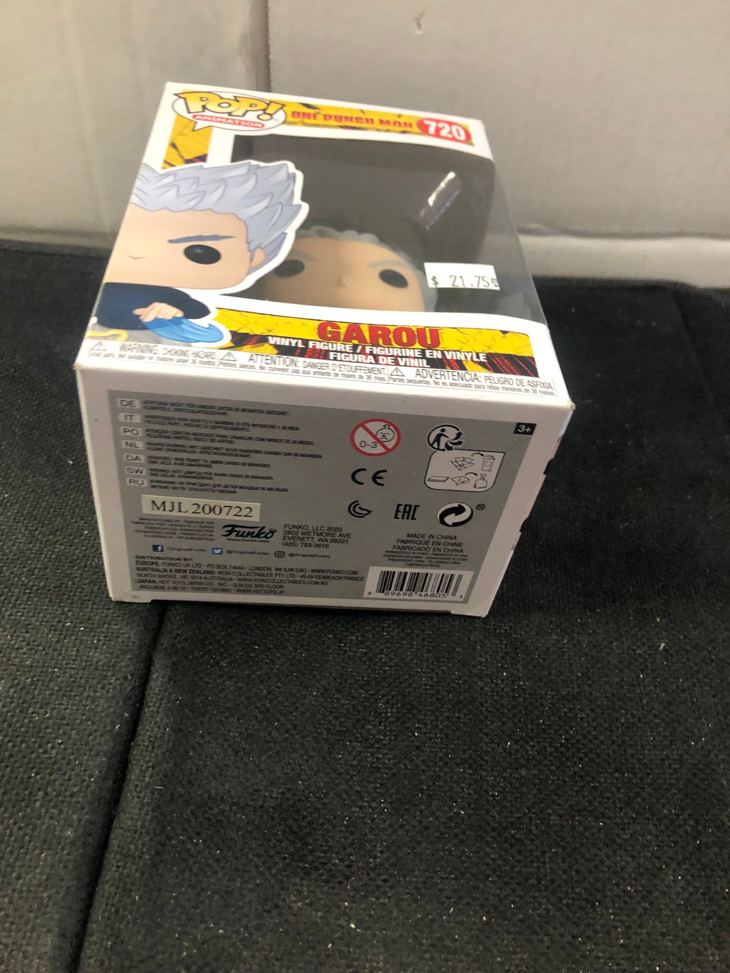 FUNKO POP MOVIES POP ANIMATION ONE PUNCH MAN #720 GAROU GOOD CONDITION