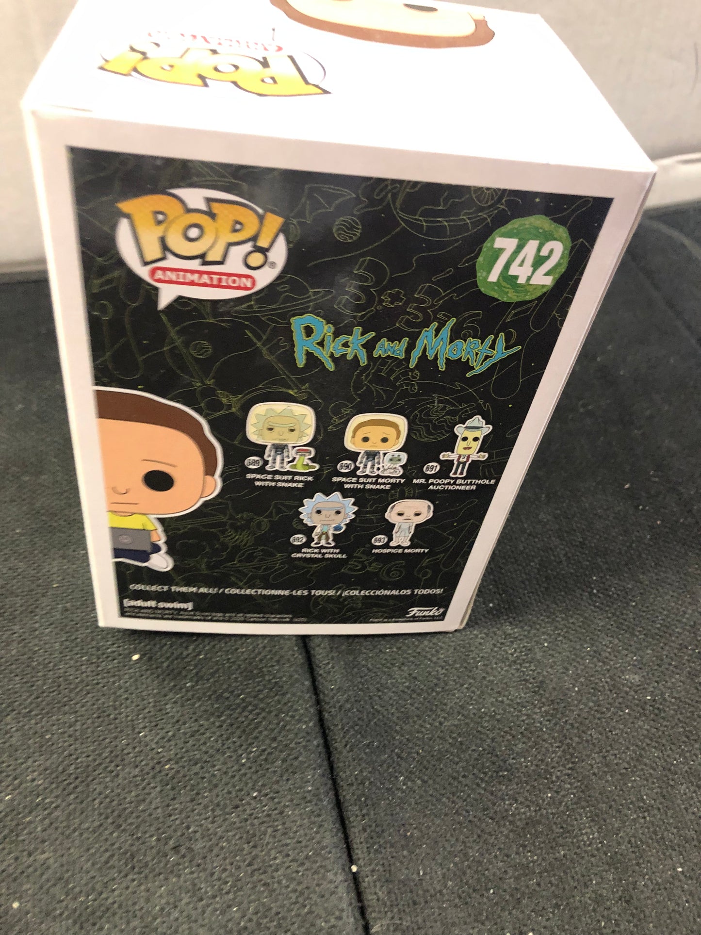 FUNKO POP POP ANIMATION RICK AND MORTY #742 MORTY WITH LAPTOP GAMESTOP EXCLUSIVE GOOD CONDITION