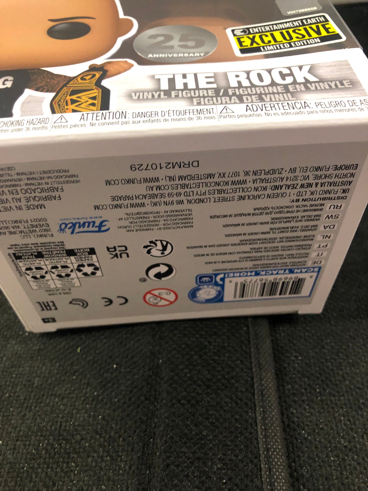 FUNKO POP POP WWE #91 THE ROCK ENTERTAINMENT EARTH EXCLUSIVE GOOD CONDITION