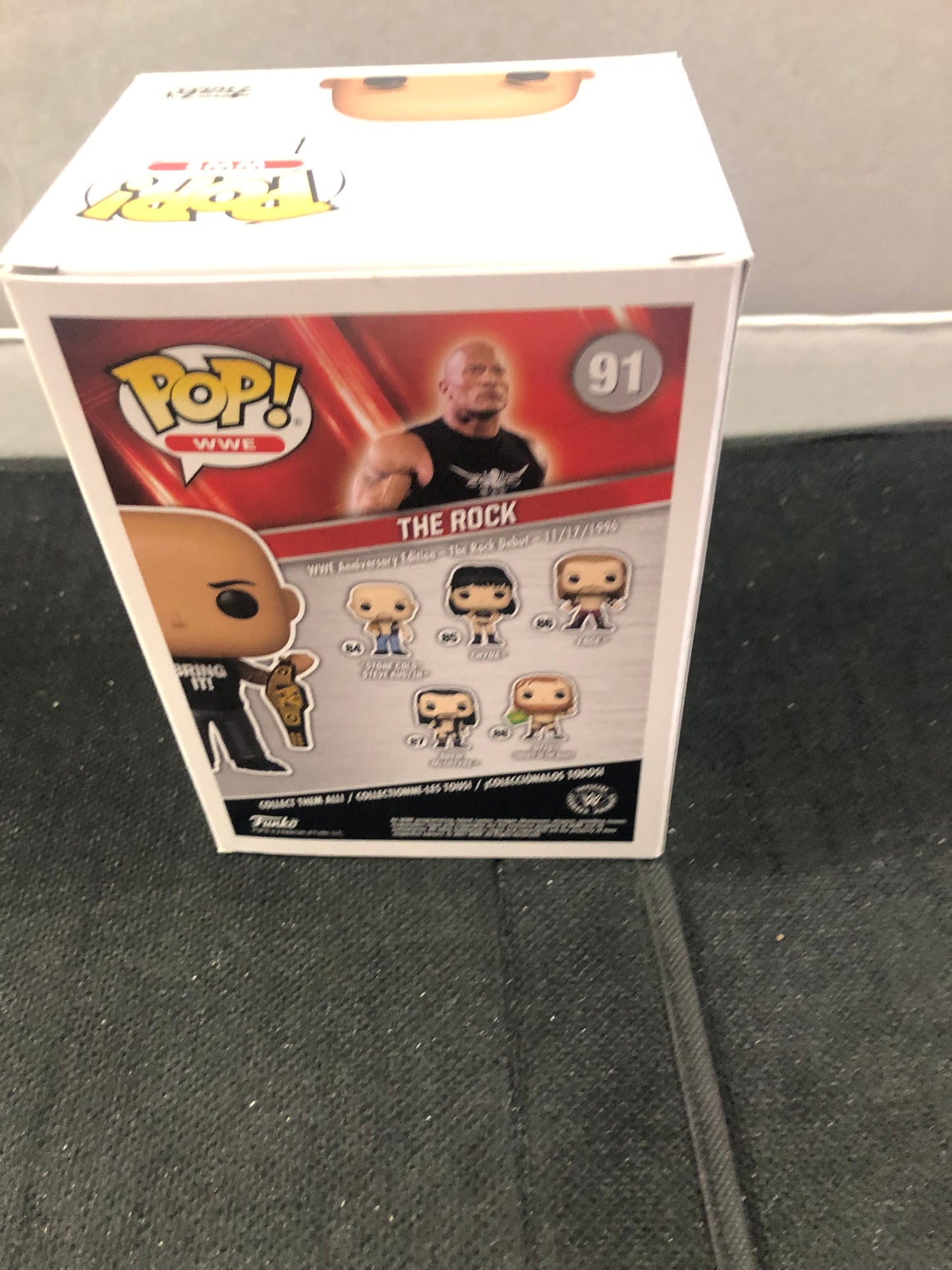 FUNKO POP POP WWE #91 THE ROCK ENTERTAINMENT EARTH EXCLUSIVE GOOD CONDITION