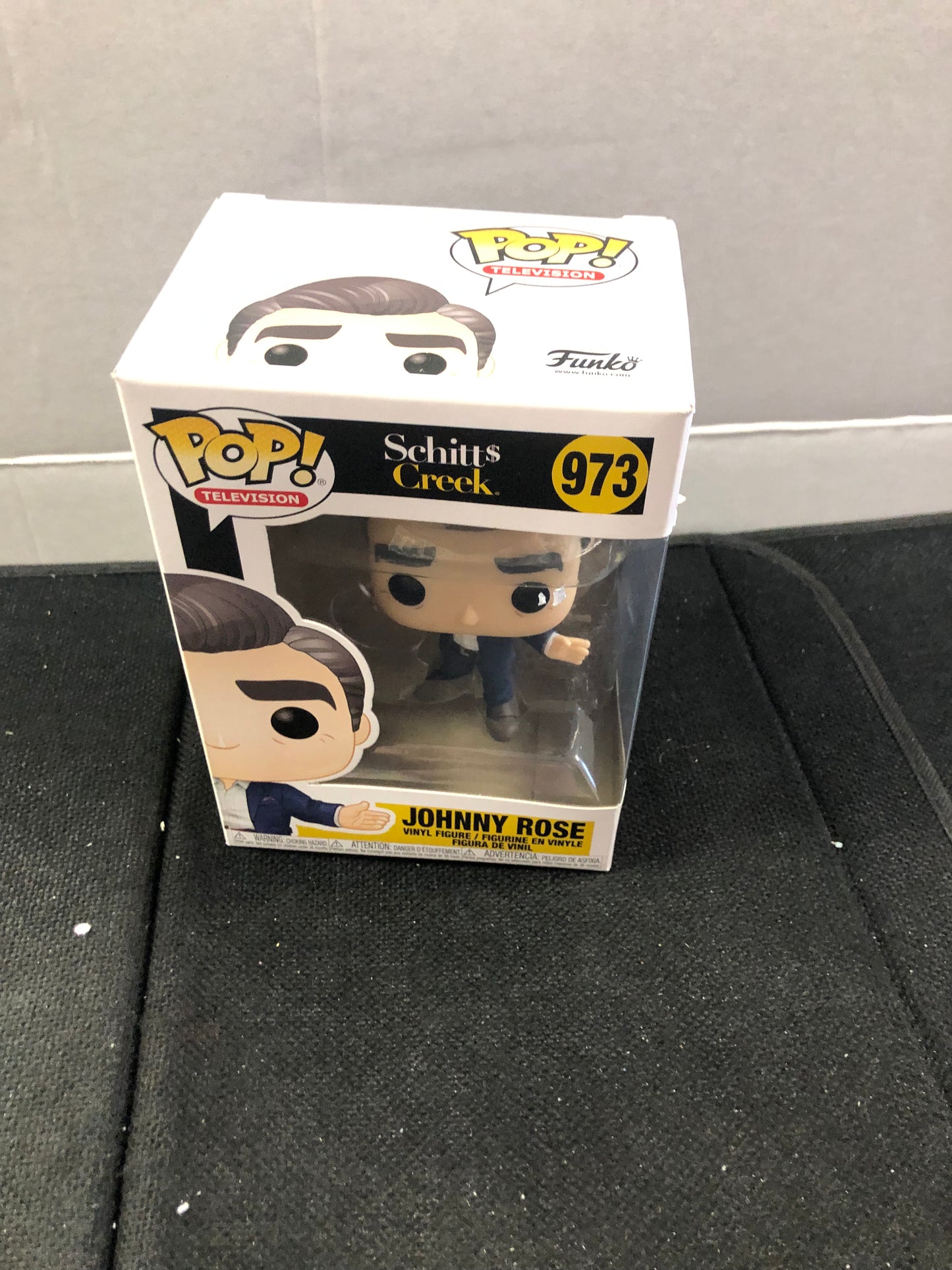 FUNKO POP POP TELEVISION SCHITT$ CREEK #973 JOHNNY ROSE GOOD CONDITION