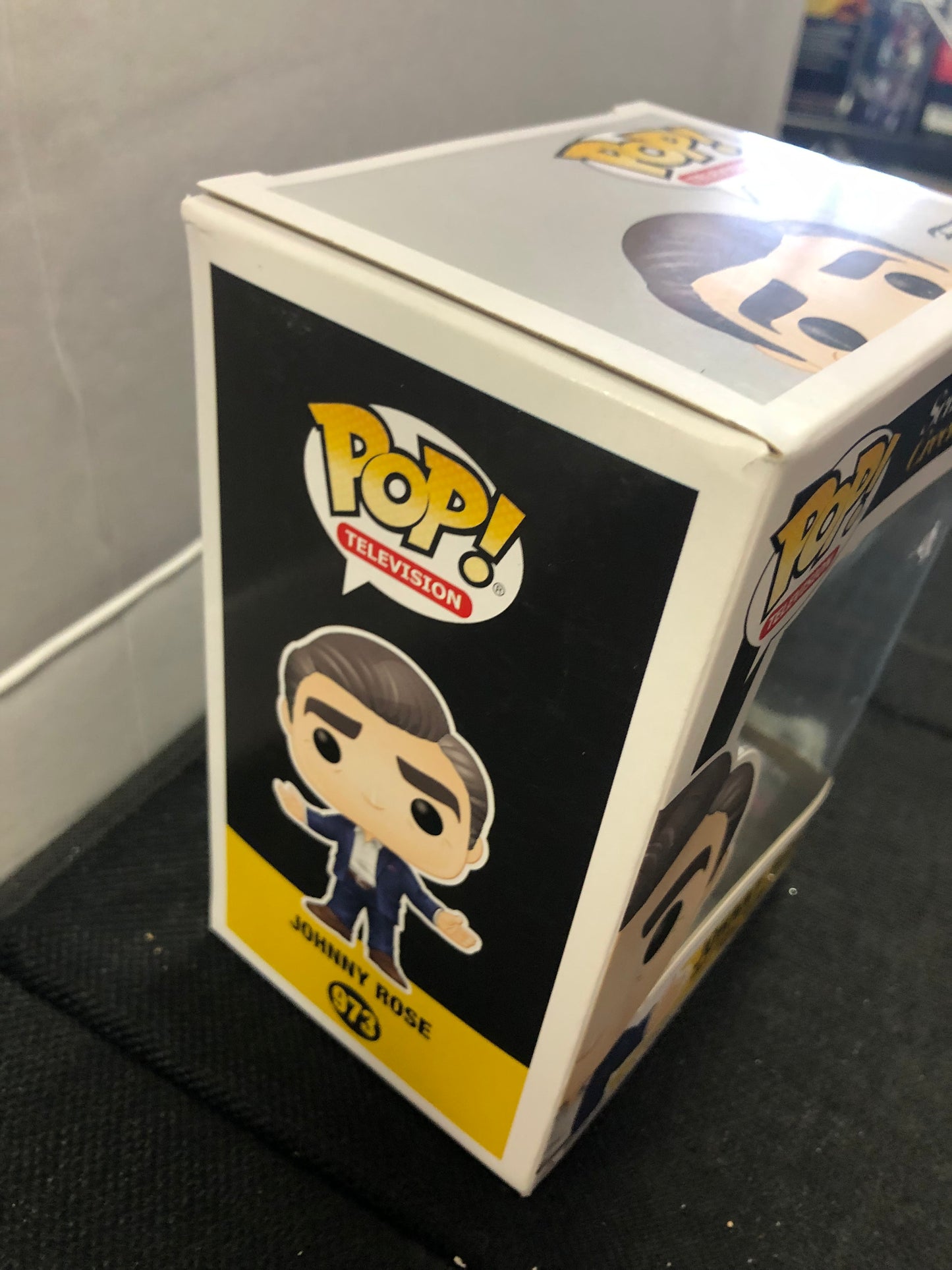 FUNKO POP POP TELEVISION SCHITT$ CREEK #973 JOHNNY ROSE GOOD CONDITION