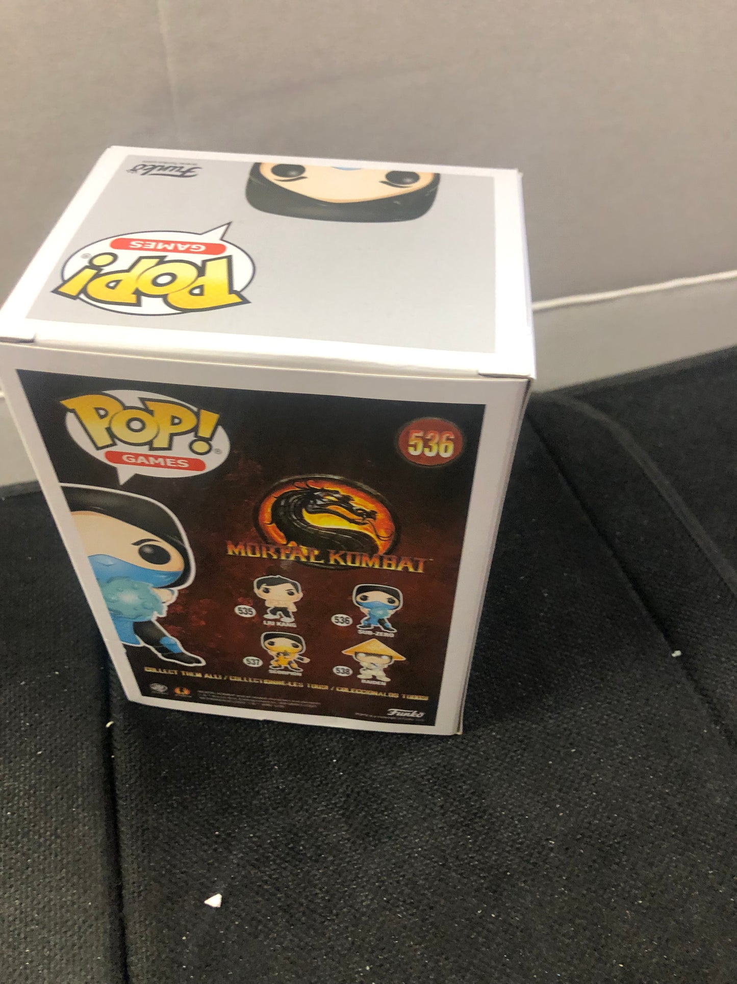 FUNKO POP POP GAMES MORTAL KOMBAT # 536 SUB-ZERO GOOD CONDITION