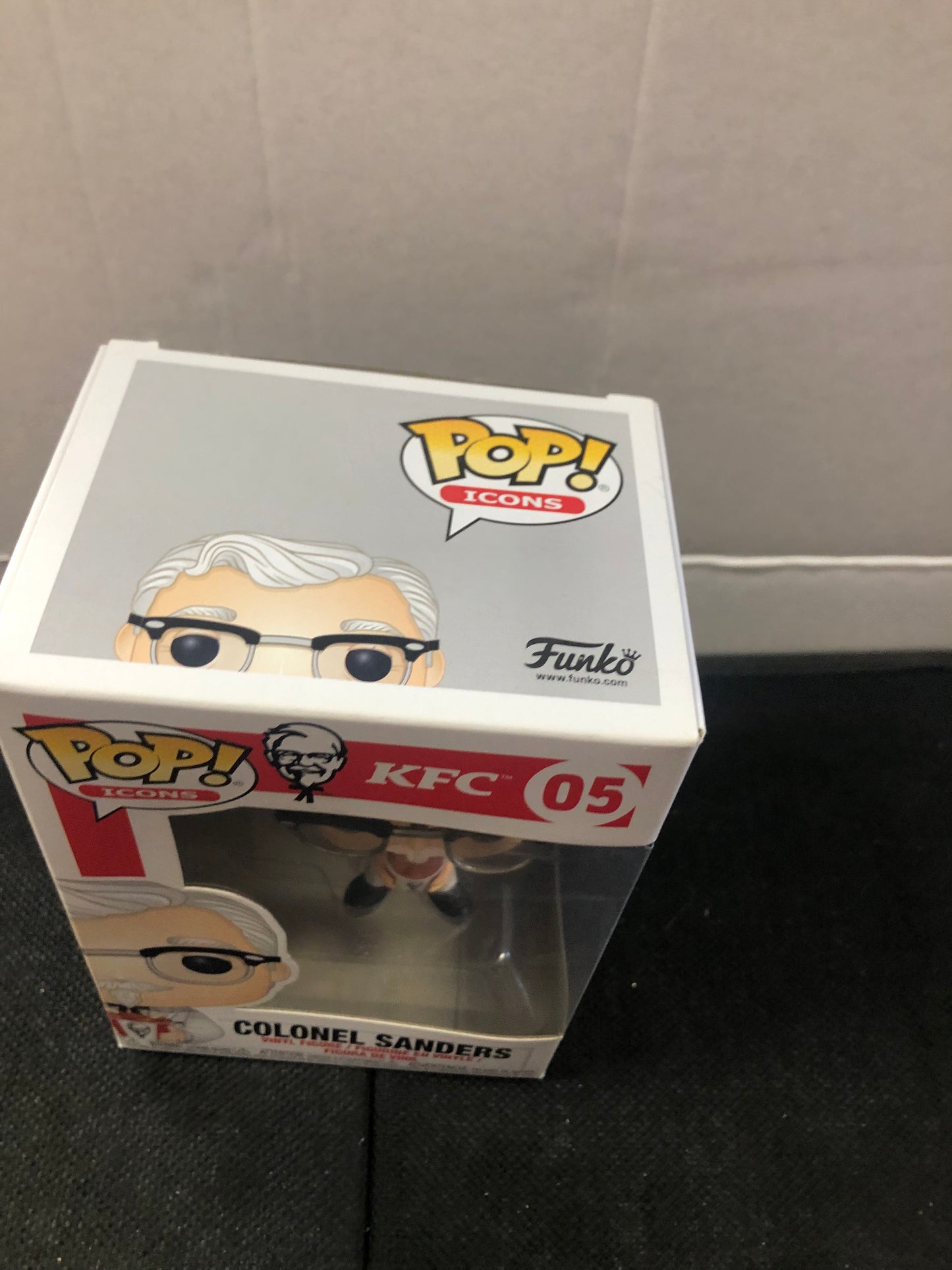 FUNKO POP POP ICONS KFC #05 COLONEL SANDERS GOOD CONDITION