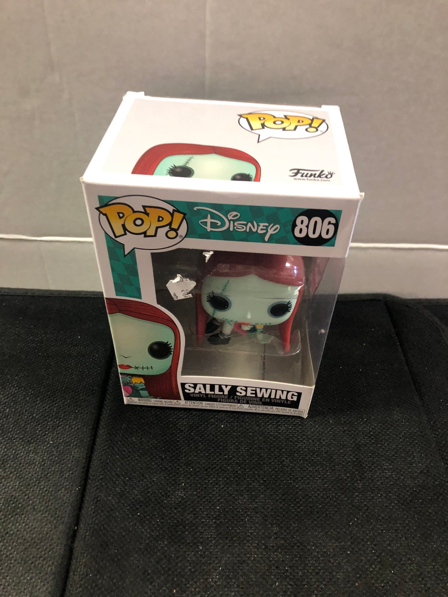 FUNKO POP DISNEY #806 SALLY SEWING GOOD CONDITION