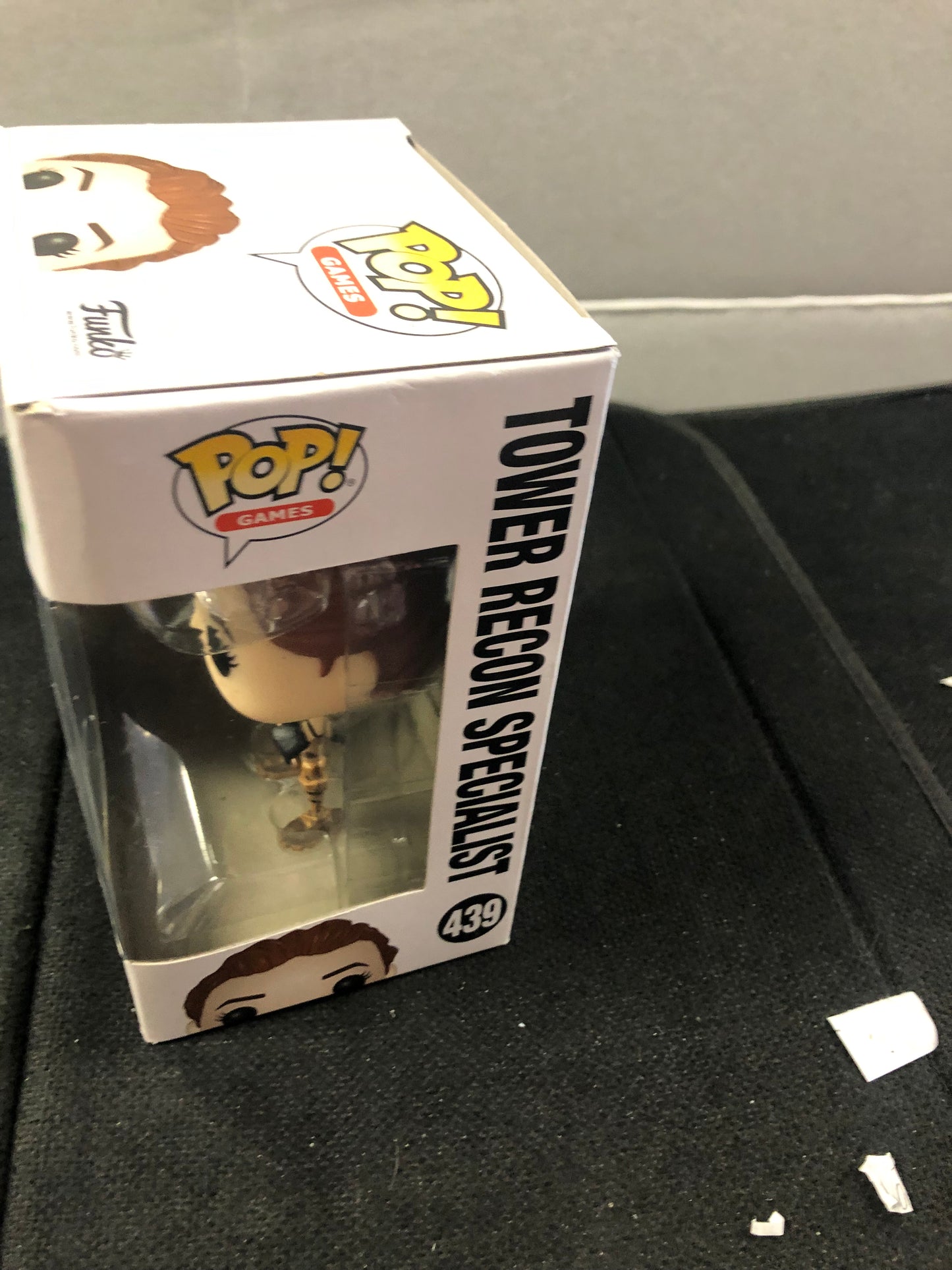 FUNKO POP POP GAMES FORTNITE #439 TOWER RECON SPECIALIST OKAY CONDITION SMALL TEAR ON FRONT OF BOX