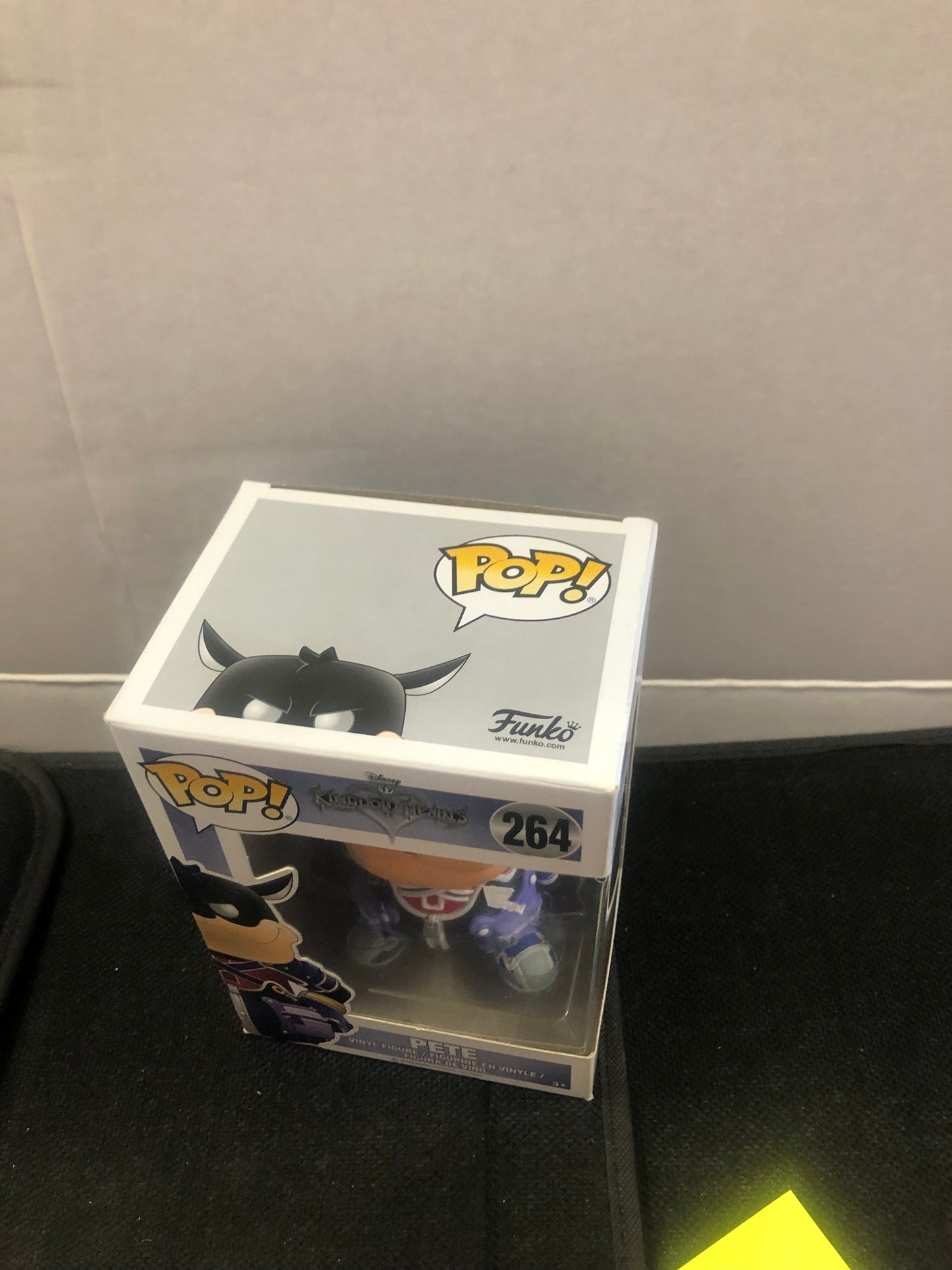 FUNKO POP KINGDOM HEARTS #264 PETE GOOD CONDITION