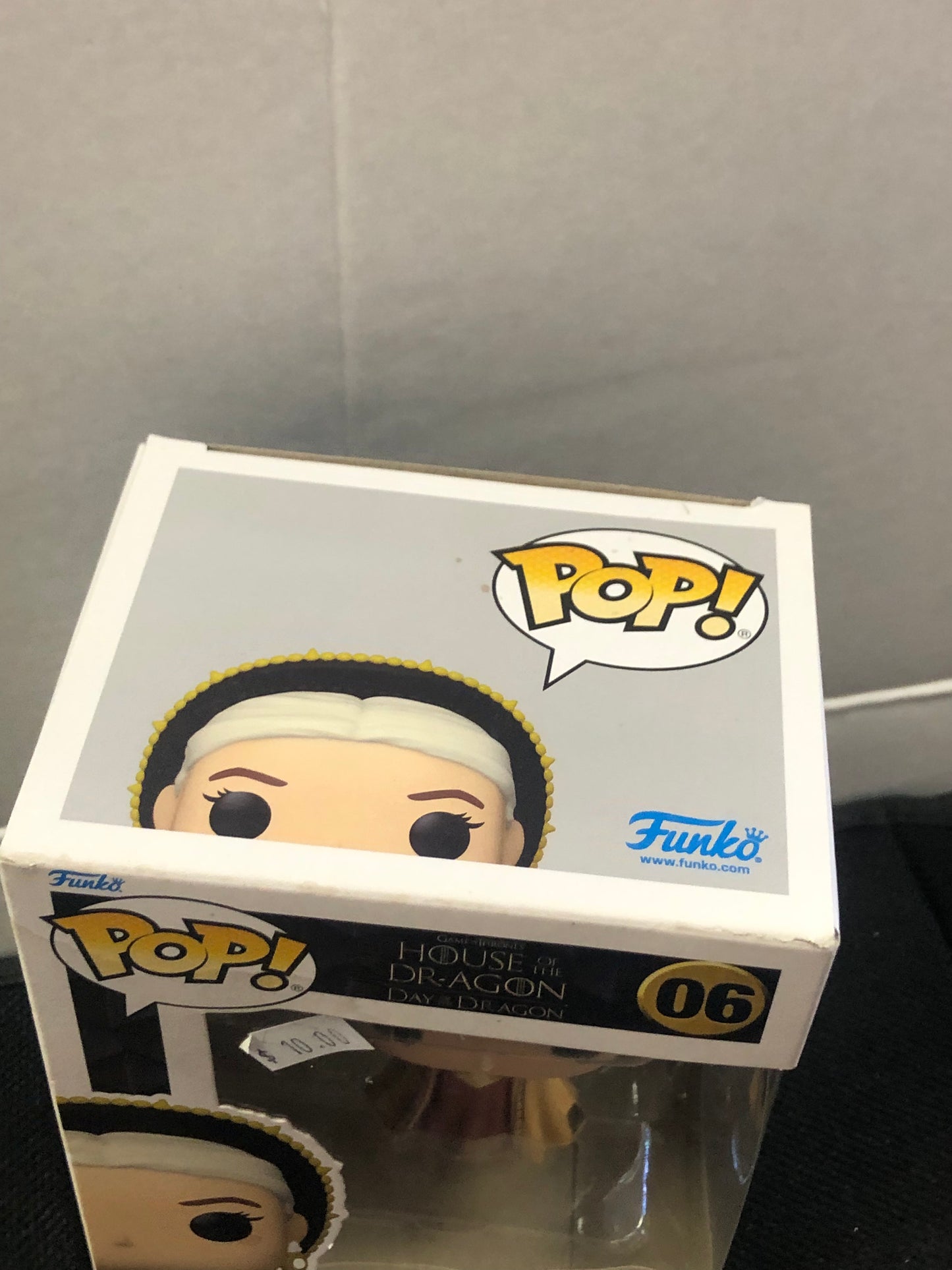 FUNKO POP HOUSE OF DRAGON DAY OF THE DRAGON #06 RHAENYRA TARGARYEN POOR CONDITION TEAR ON BOX AND LOOSE  PLASTIC ON FRONT OF BOX