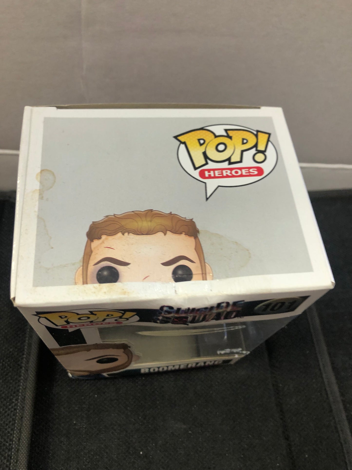 FUNKO POP HEROES SUICIDE SQUAD #101 BOOMERANG POOR CONDITION BOX HAS MULTIPLE STAINS AND TEARS