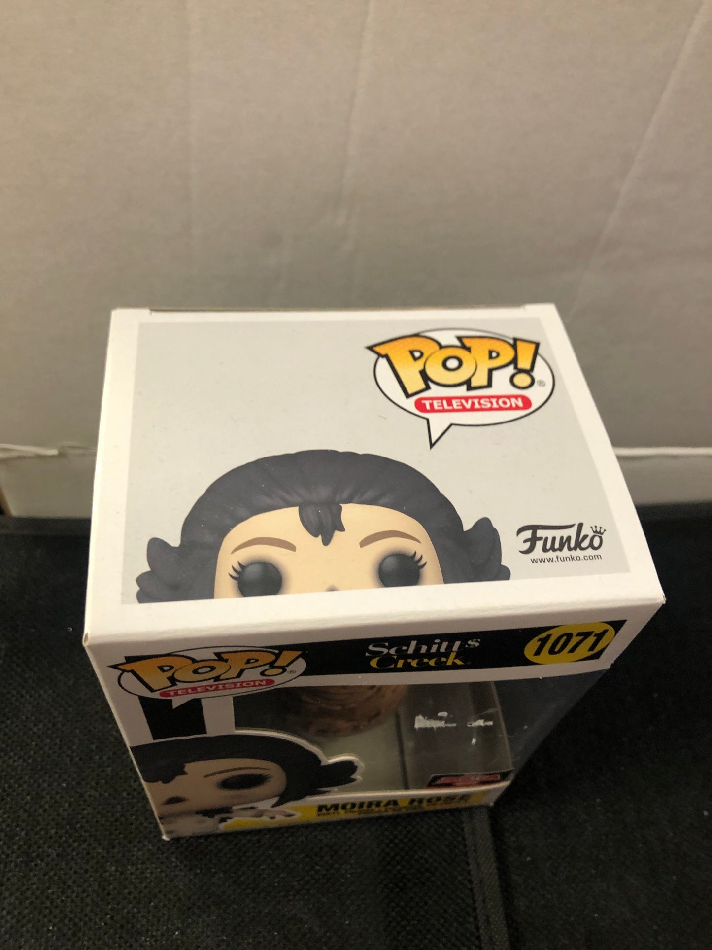 FUNKO POP POP TELEVISION SCHITT$ CREEK # 1071 MOIRA ROSE 2021 TARGET CON EXCLUSIVE GOOD CONDITION