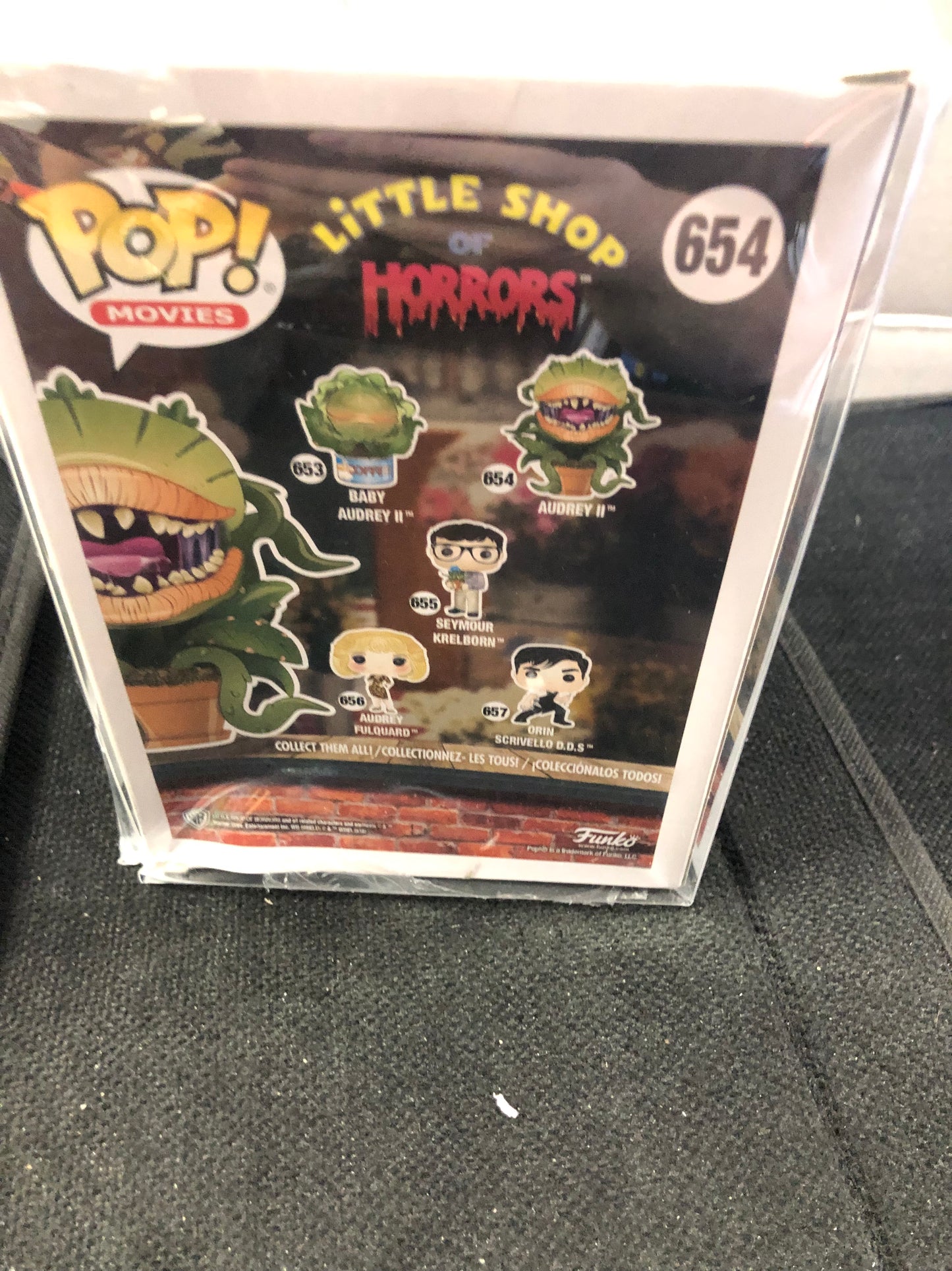 FUNKO POP POP MOVIES LITTLE SHOP OF HORRORS # 654 AUDREY II GOOD CONDITION ONE SMALL BOX DENT ON BACK OF BOX