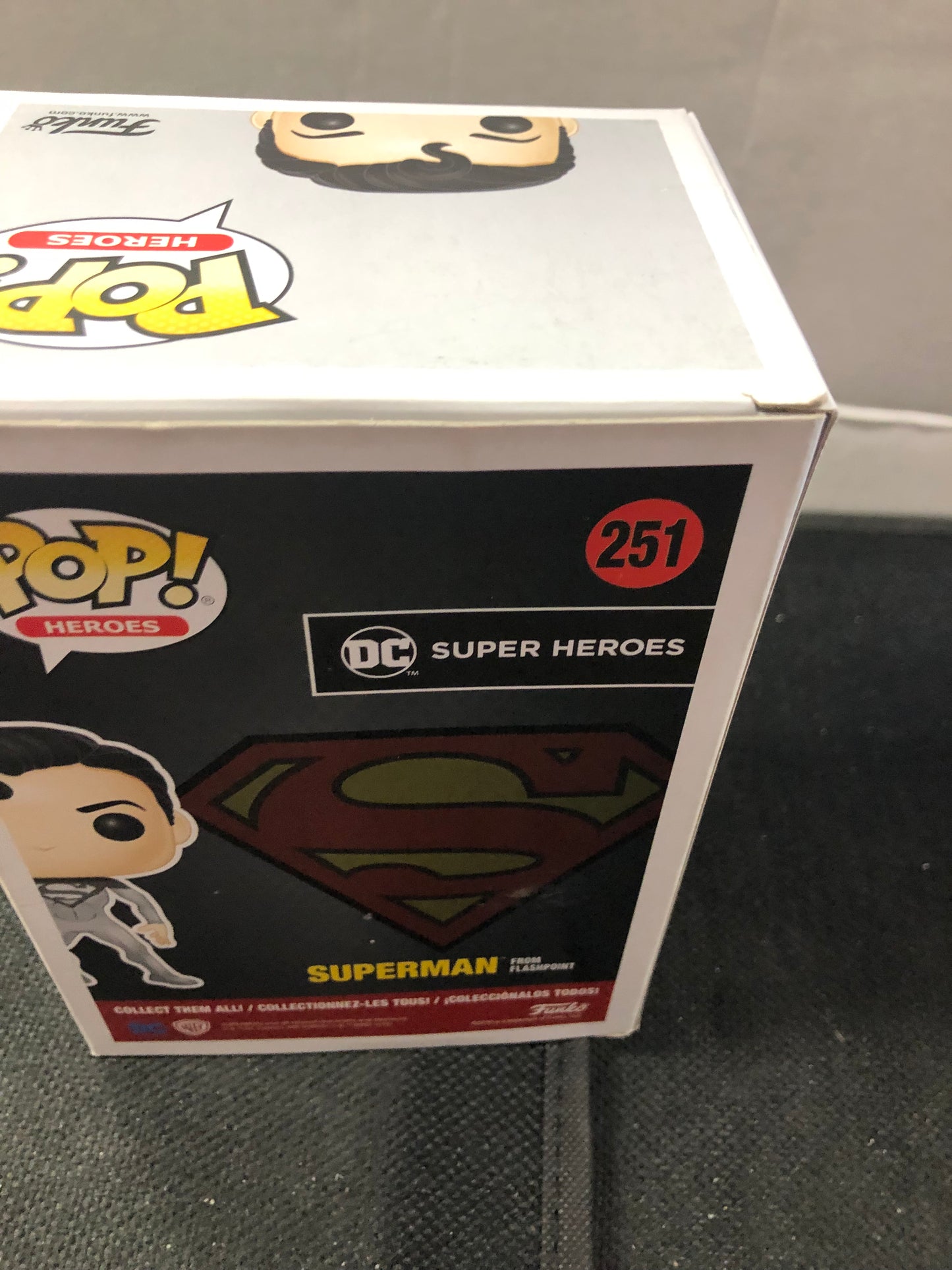 FUNKO POP POP HEROES DC SUPER HEROES # 251 SUPERMAN FROM FLASHPOINT HOT TOPIC EXCLUSIVE GOOD CONDITION