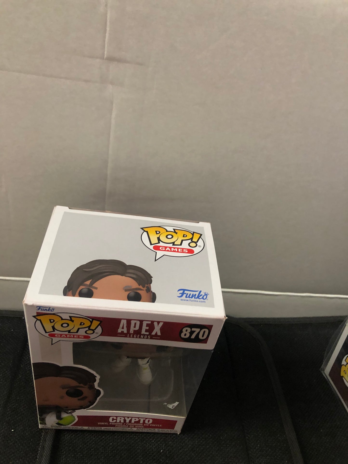 FUNKO POP POP GAMES APEX LEGENDS #870 CRYPTO GOOD CONDITION