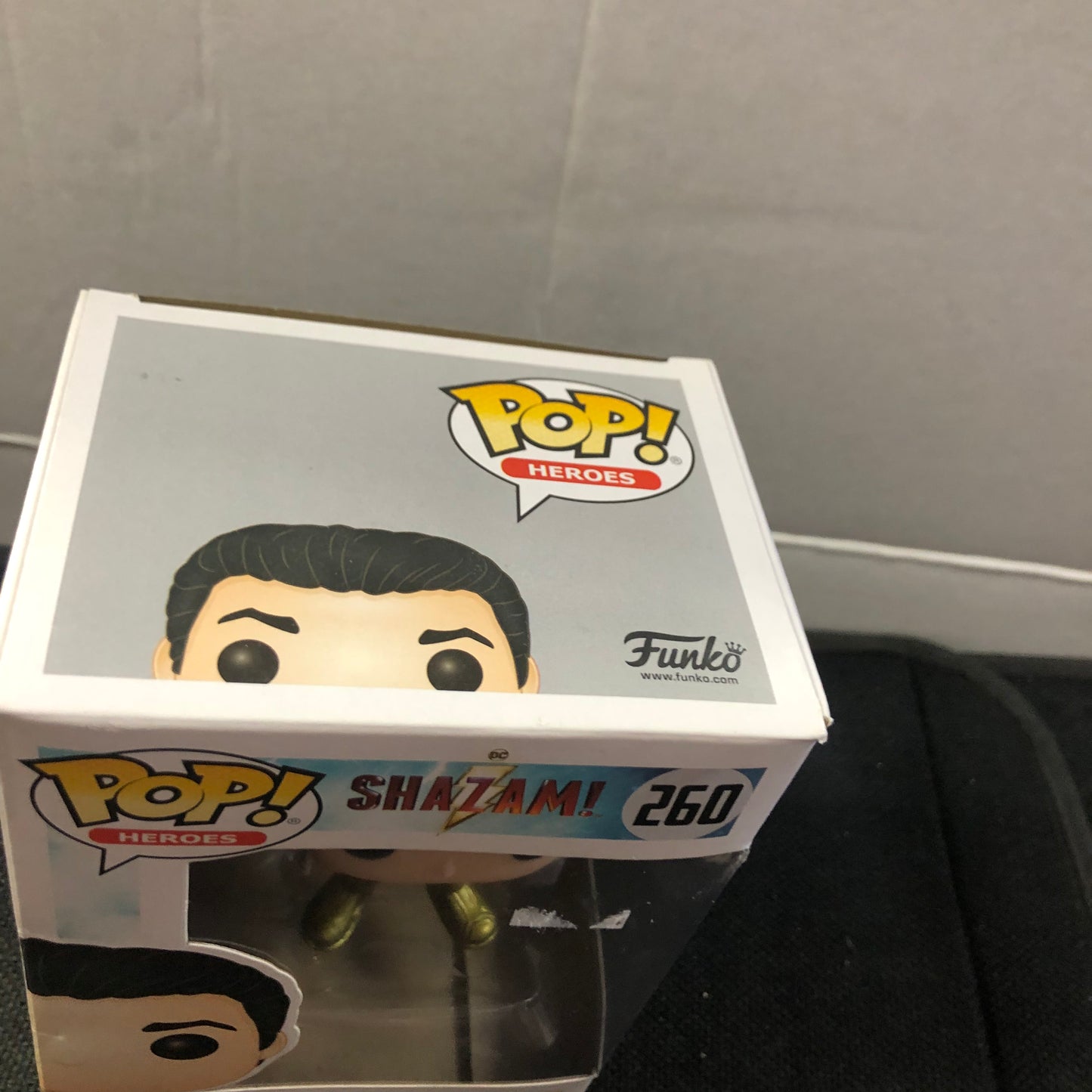 FUNKO POP POP HEROES SHAZAM #260 SHAZAM GOOD CONDITION