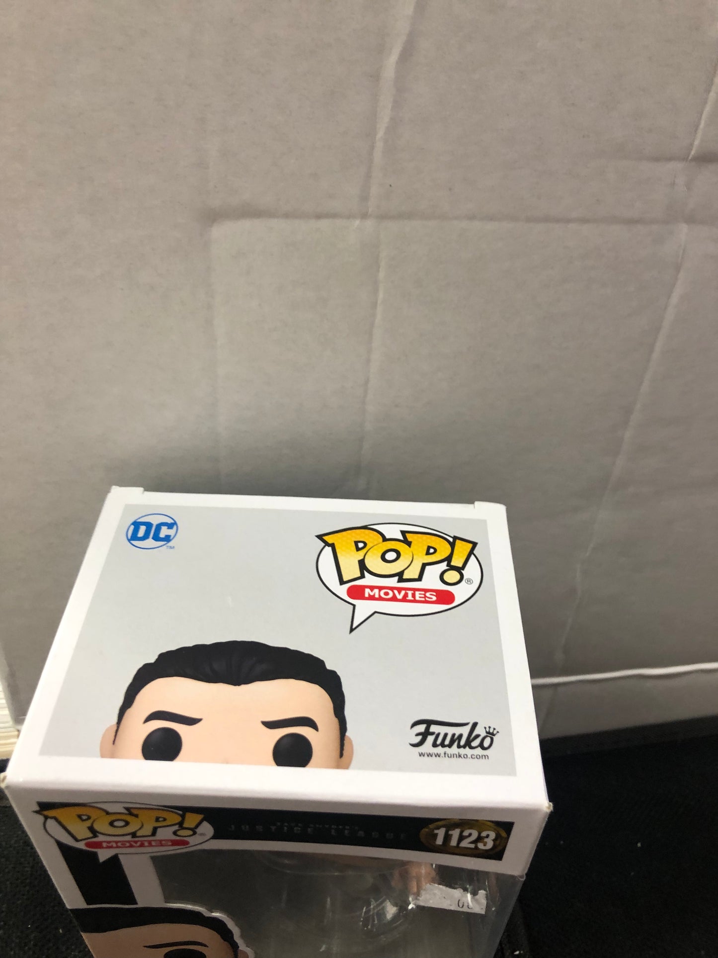 FUNKO POP POP MOVIES JUSTICE LEAGUE #1123 SUPERMAN GOOD CONDITION