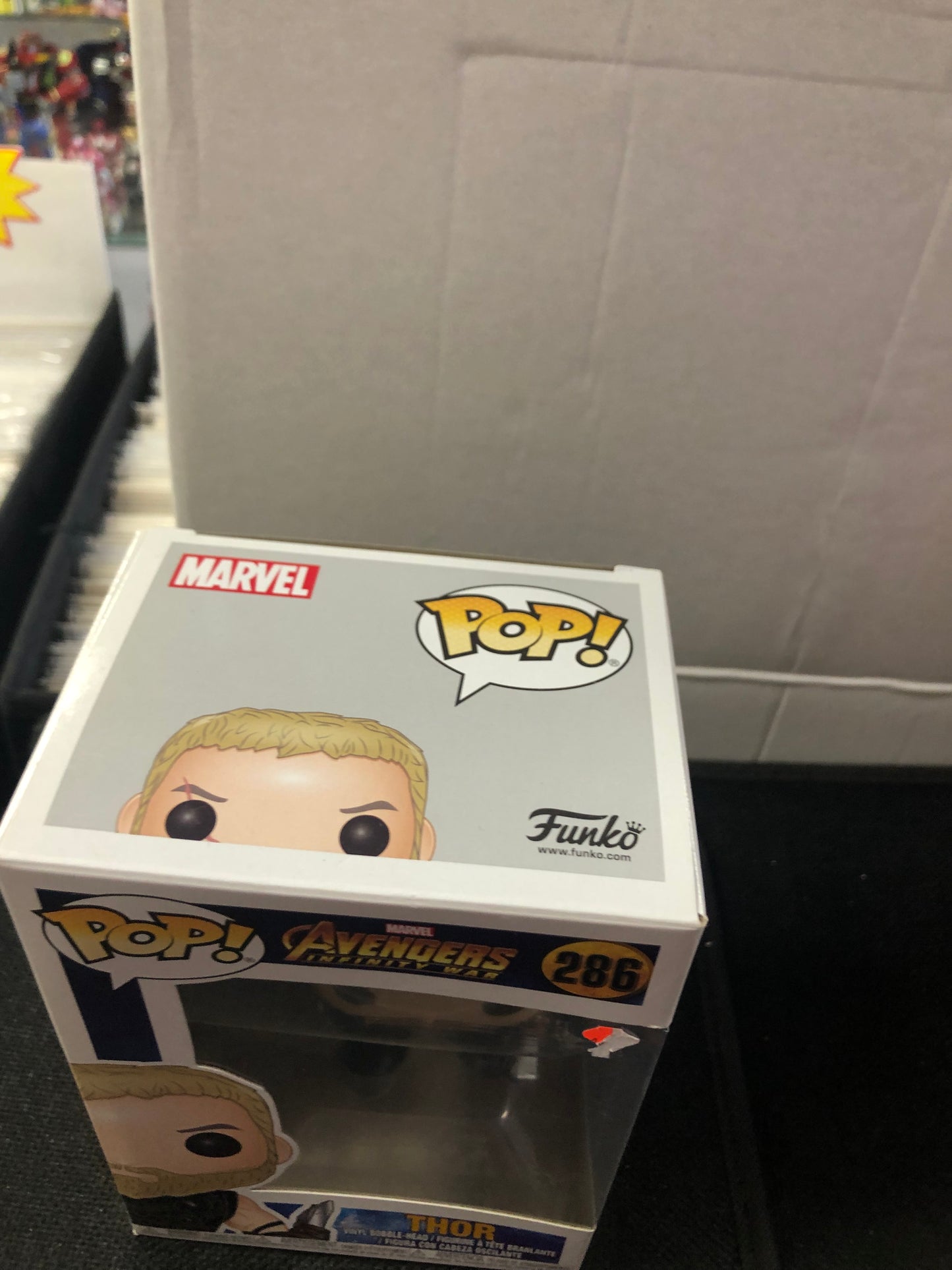 FUNKO POP AVENGERS INFINITY WAR #286 THOR GOOD CONDITION