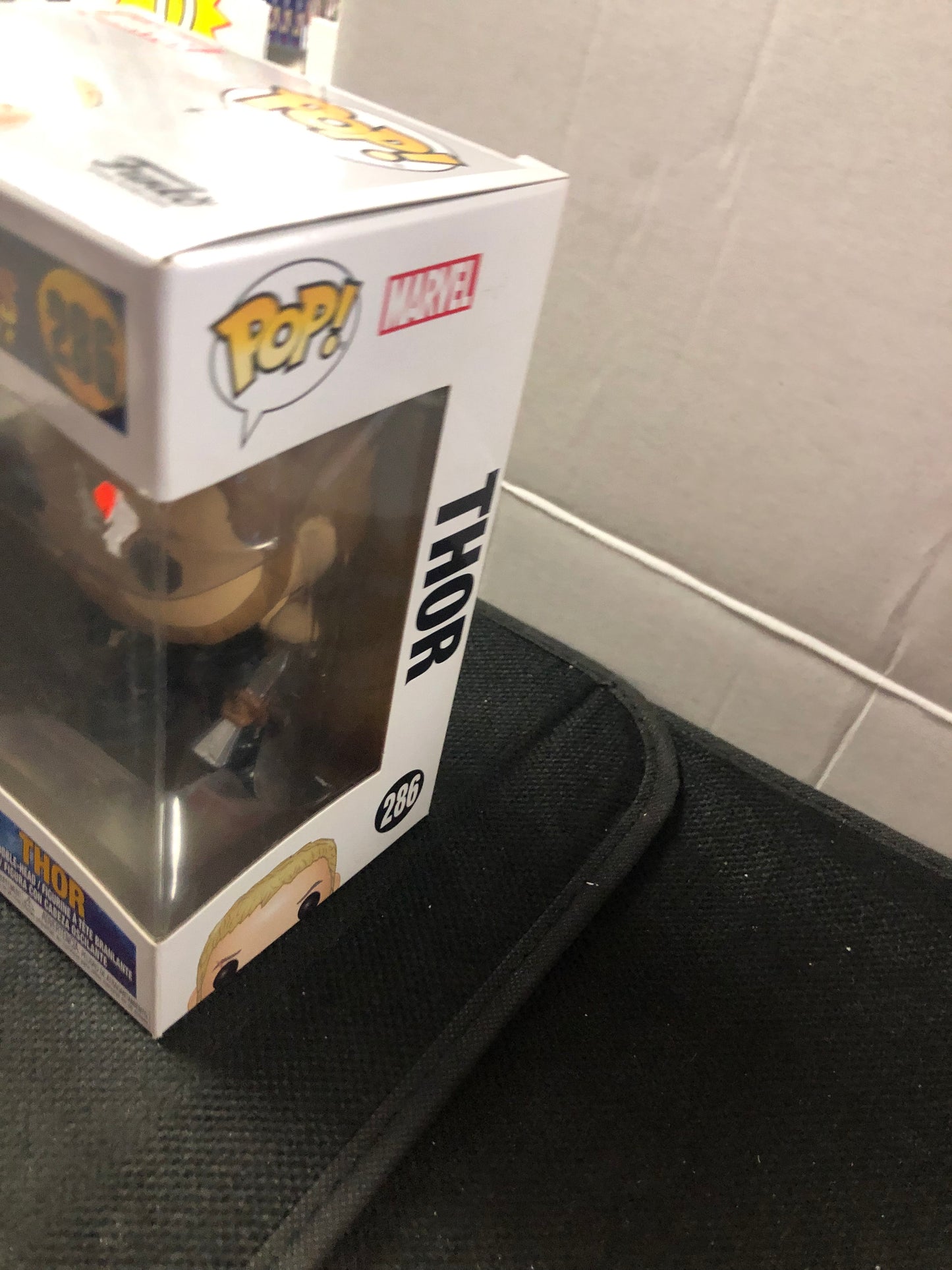 FUNKO POP AVENGERS INFINITY WAR #286 THOR GOOD CONDITION